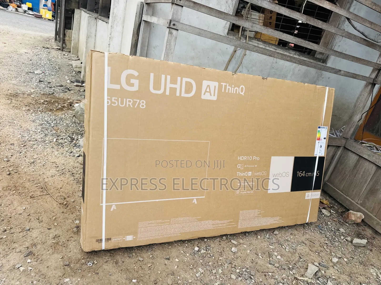 Less Expensive Ultra Modern Uhd Smart Glossy 65”Ur780