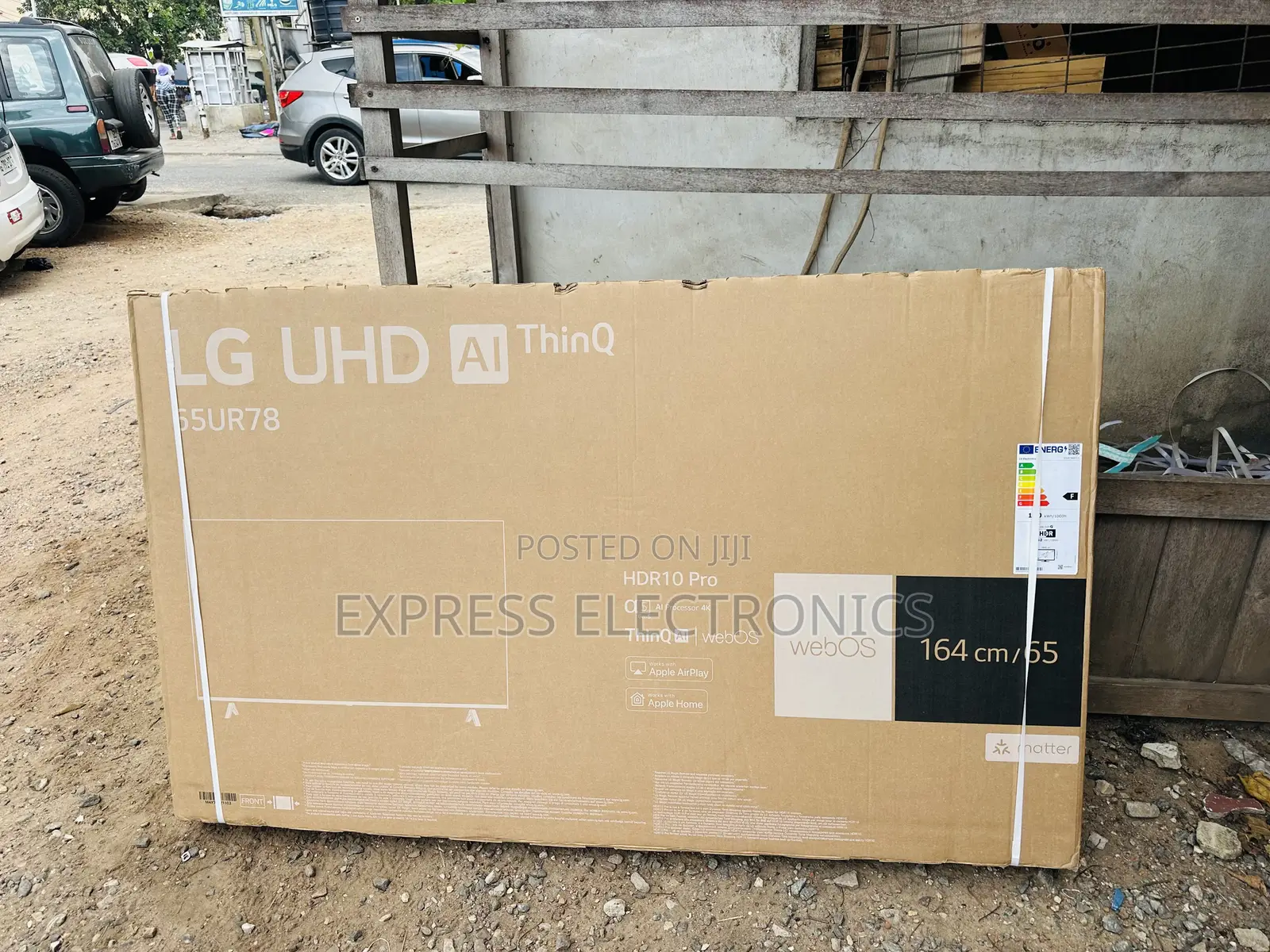 High Brightness  Uhd Smart Glossy 65”Ur780 Lg