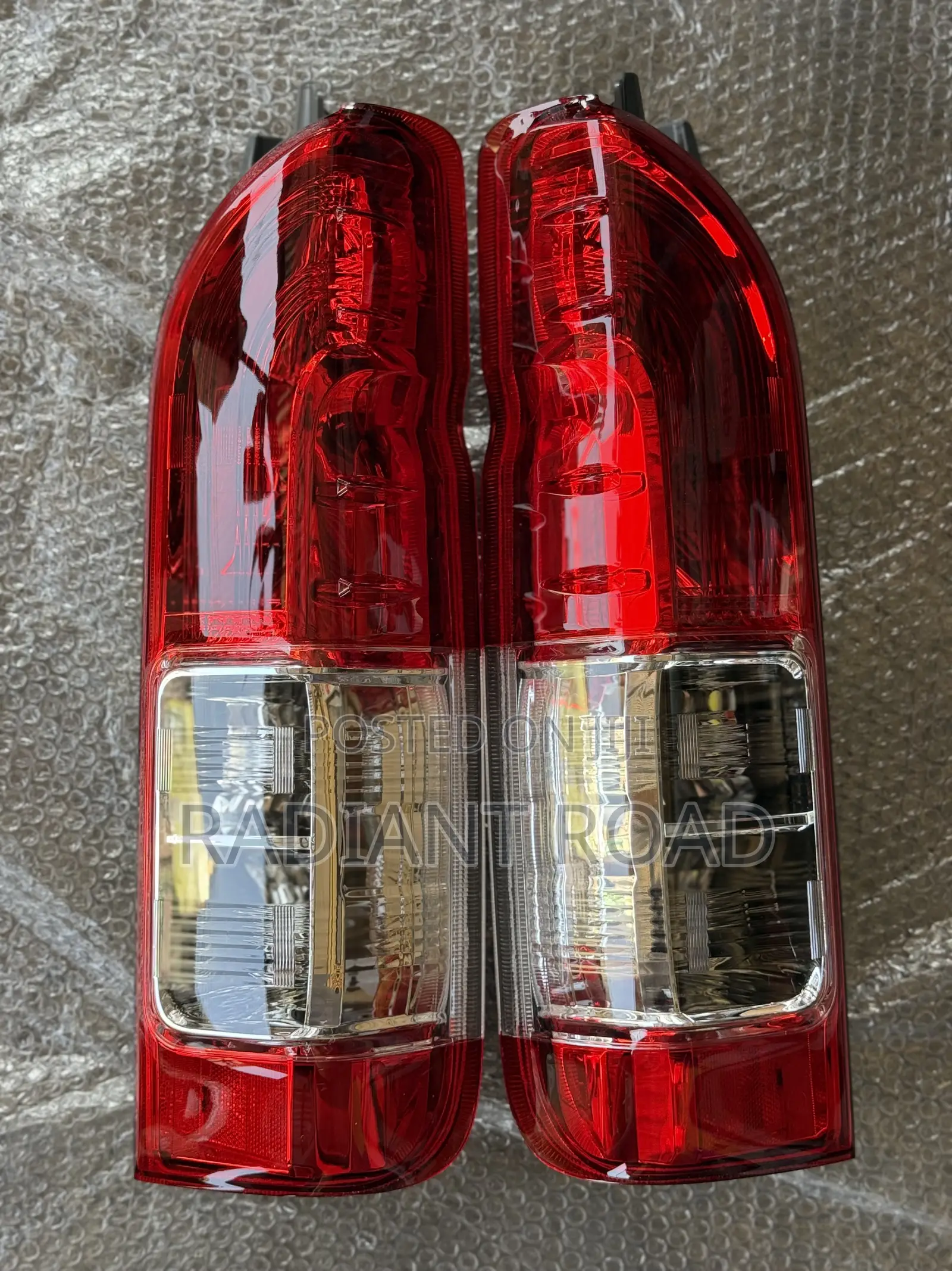 Toyota Hiace 2014 Taillight