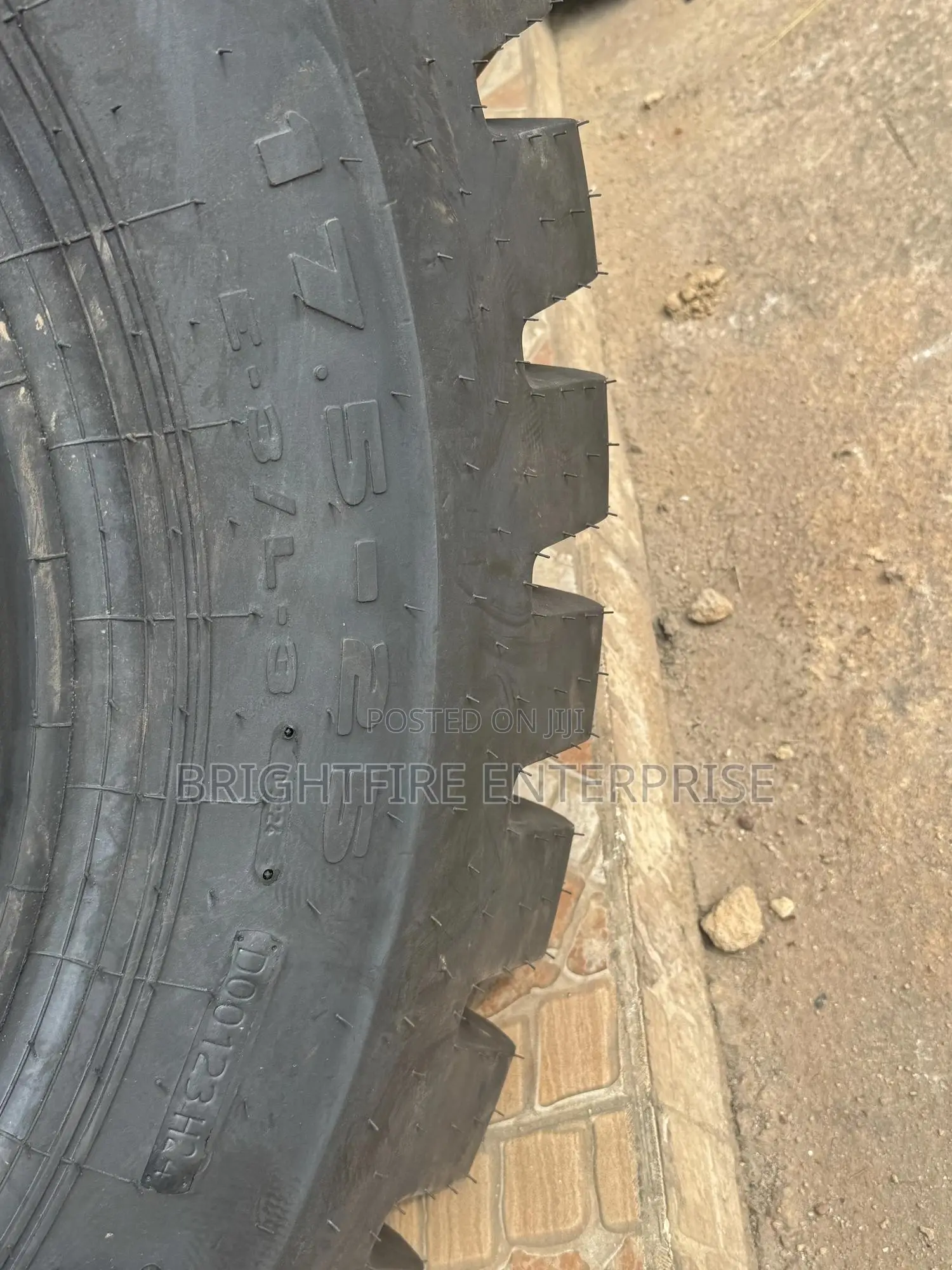 17.5-25 Galaxy Radial Tires