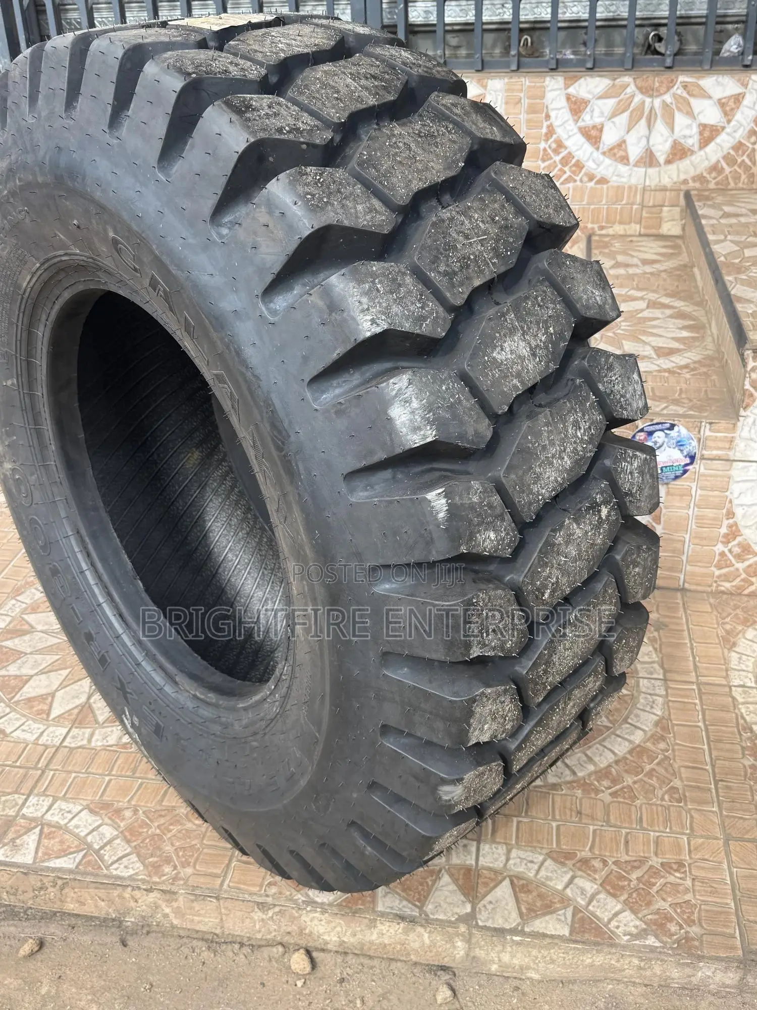 17.5-25 Galaxy Radial Tires