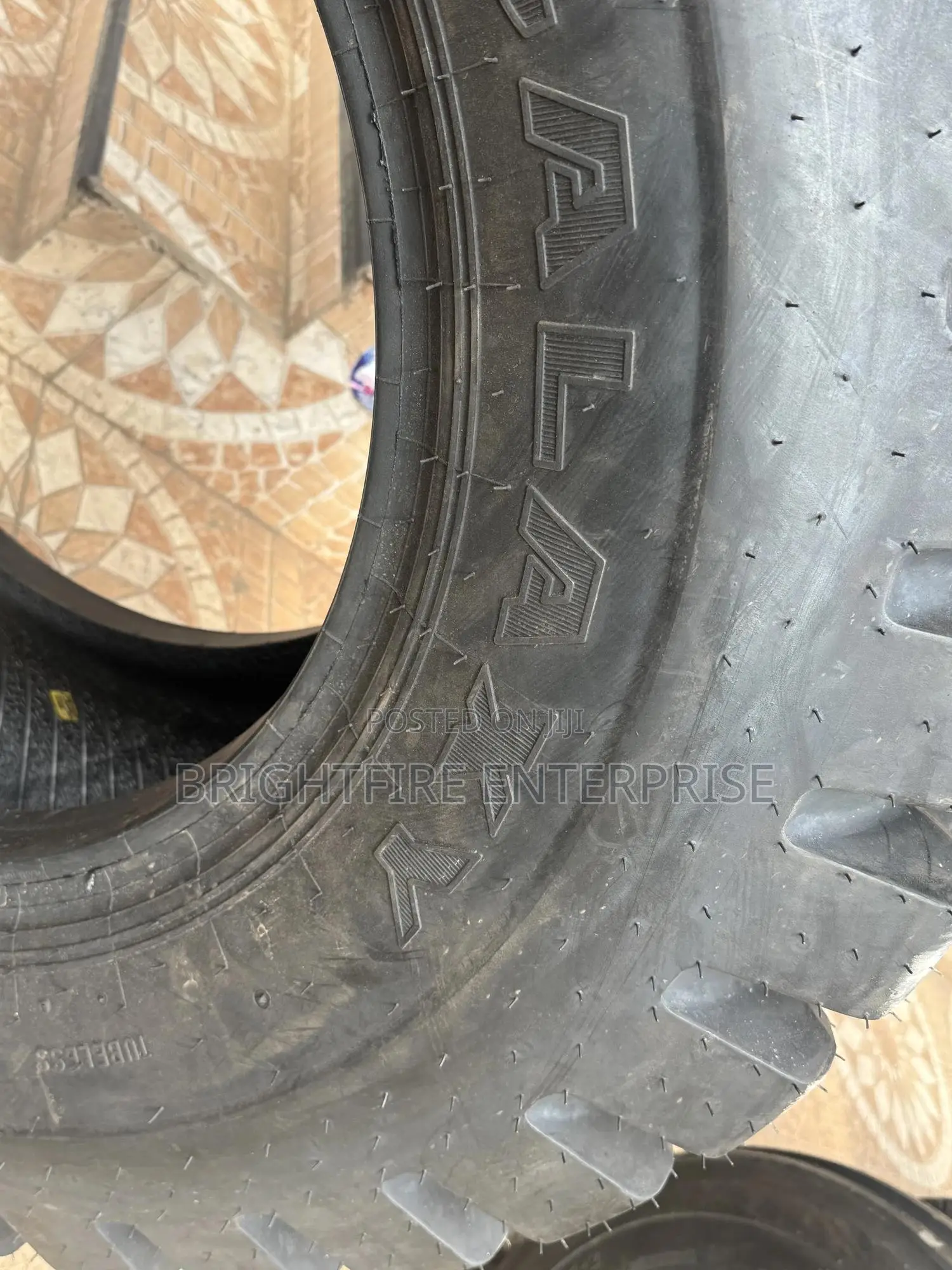 17.5-25 Galaxy Radial Tires