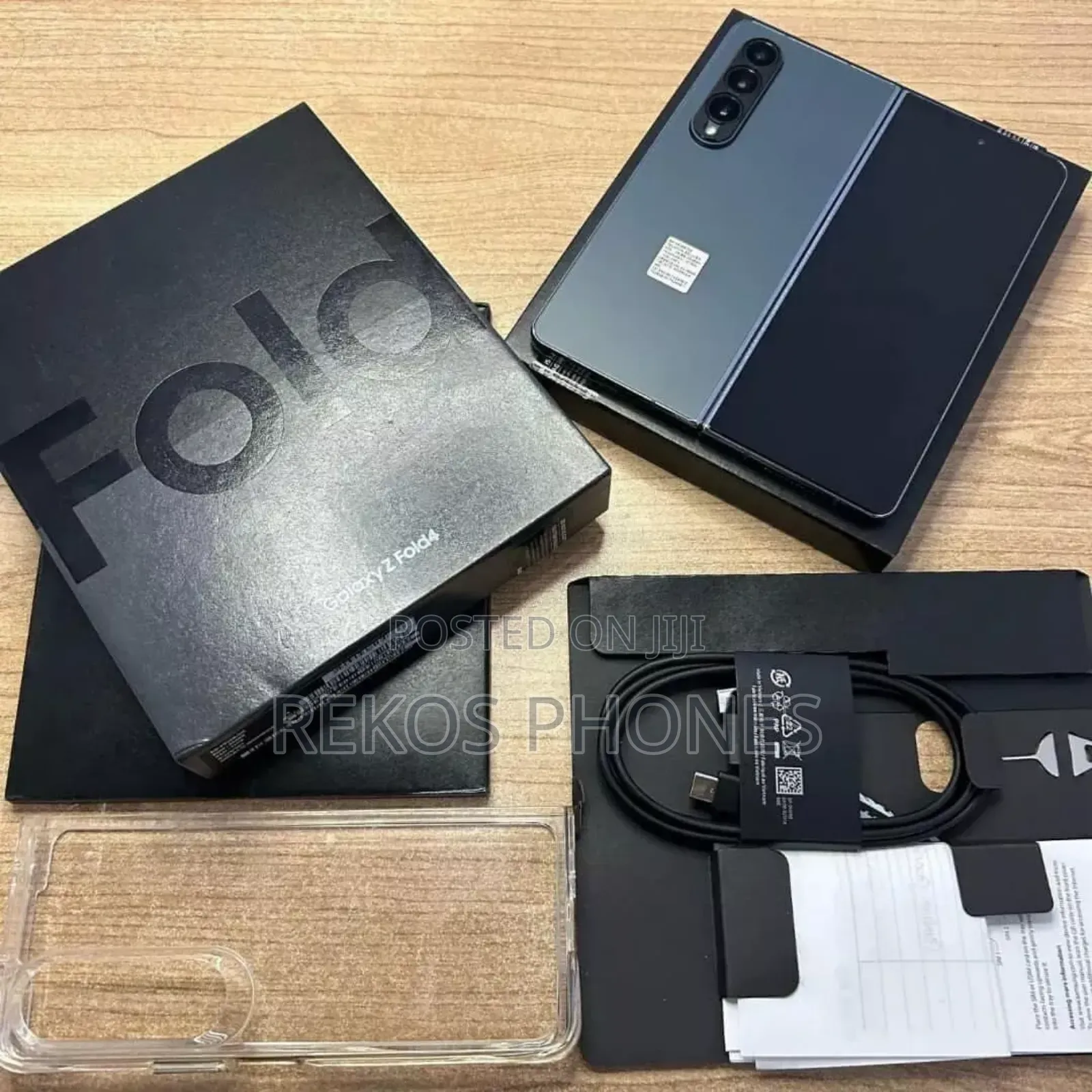New Samsung Galaxy Z Fold4 512 GB