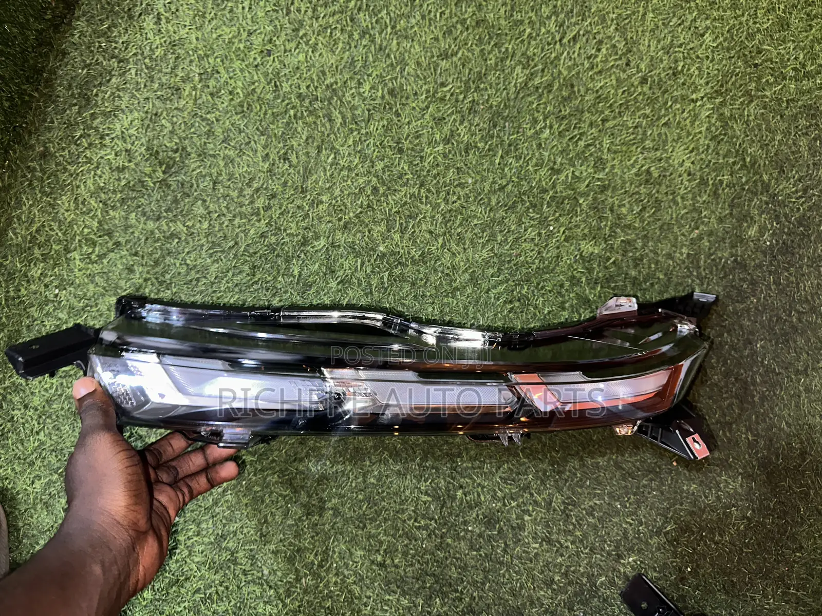 Mitsubishi L200 2023 2024 2025 Headlight Top Led Original Pair