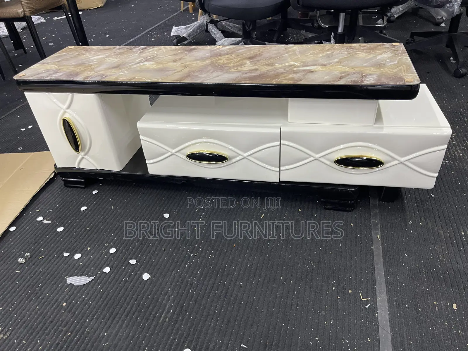 Wooden Glass Top Tv Stand