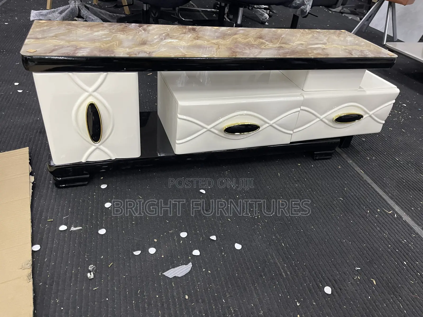 Wooden Glass Top Tv Stand