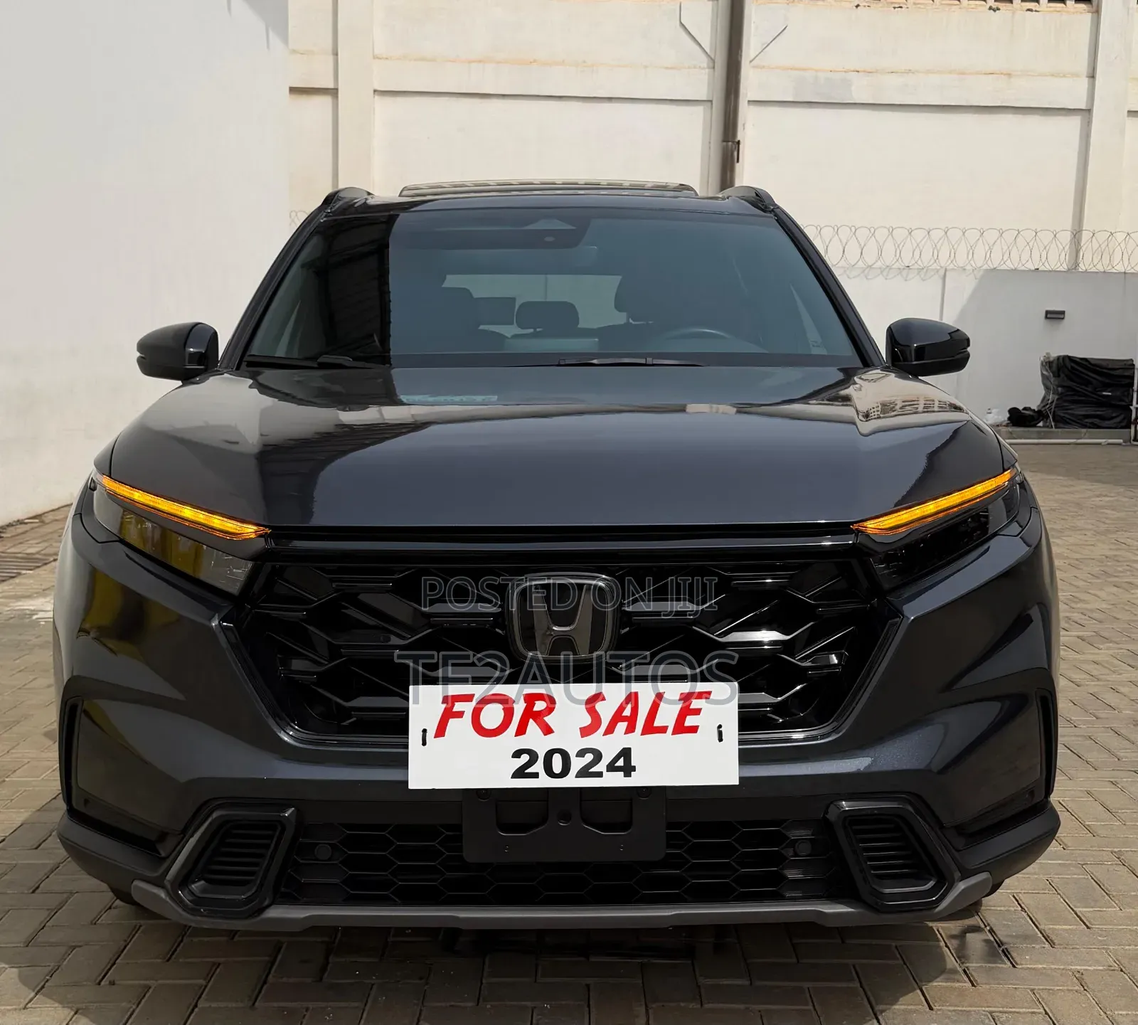 Honda CR-V Hybrid 2024 Gray