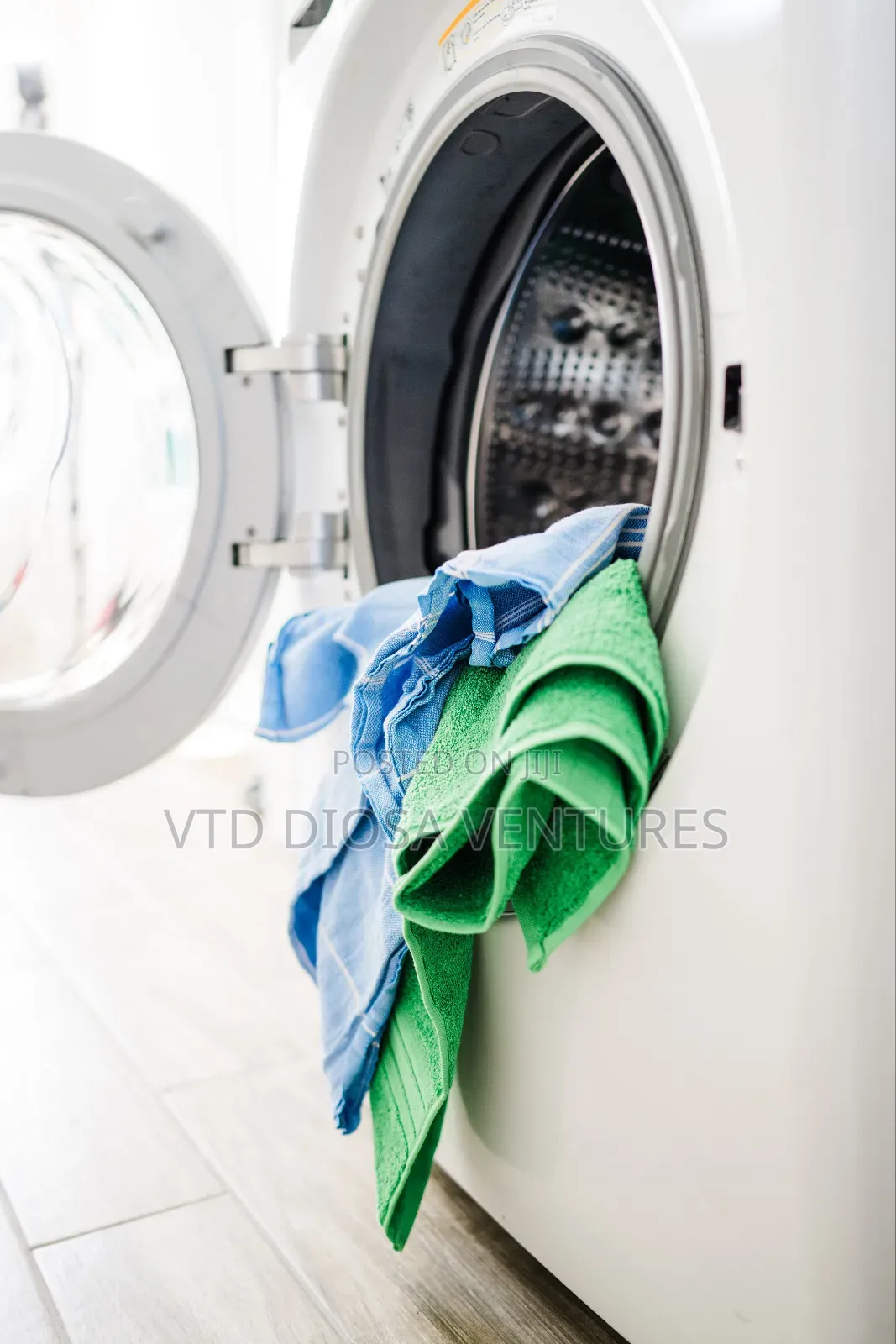 Versa Clean Laundry and Dry Cleaning Services