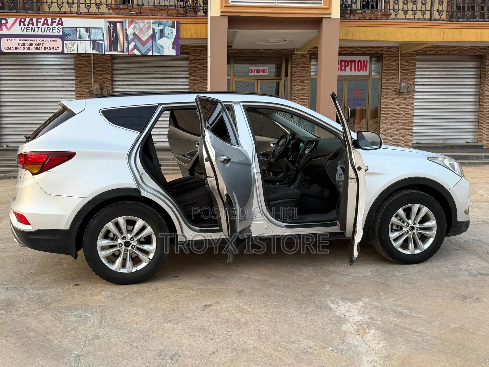 Hyundai Santa Fe 2015 Gray