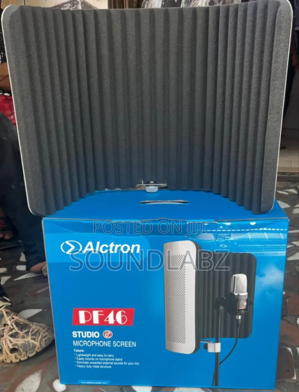 Alctron Pf46 Studio Microphone Screen