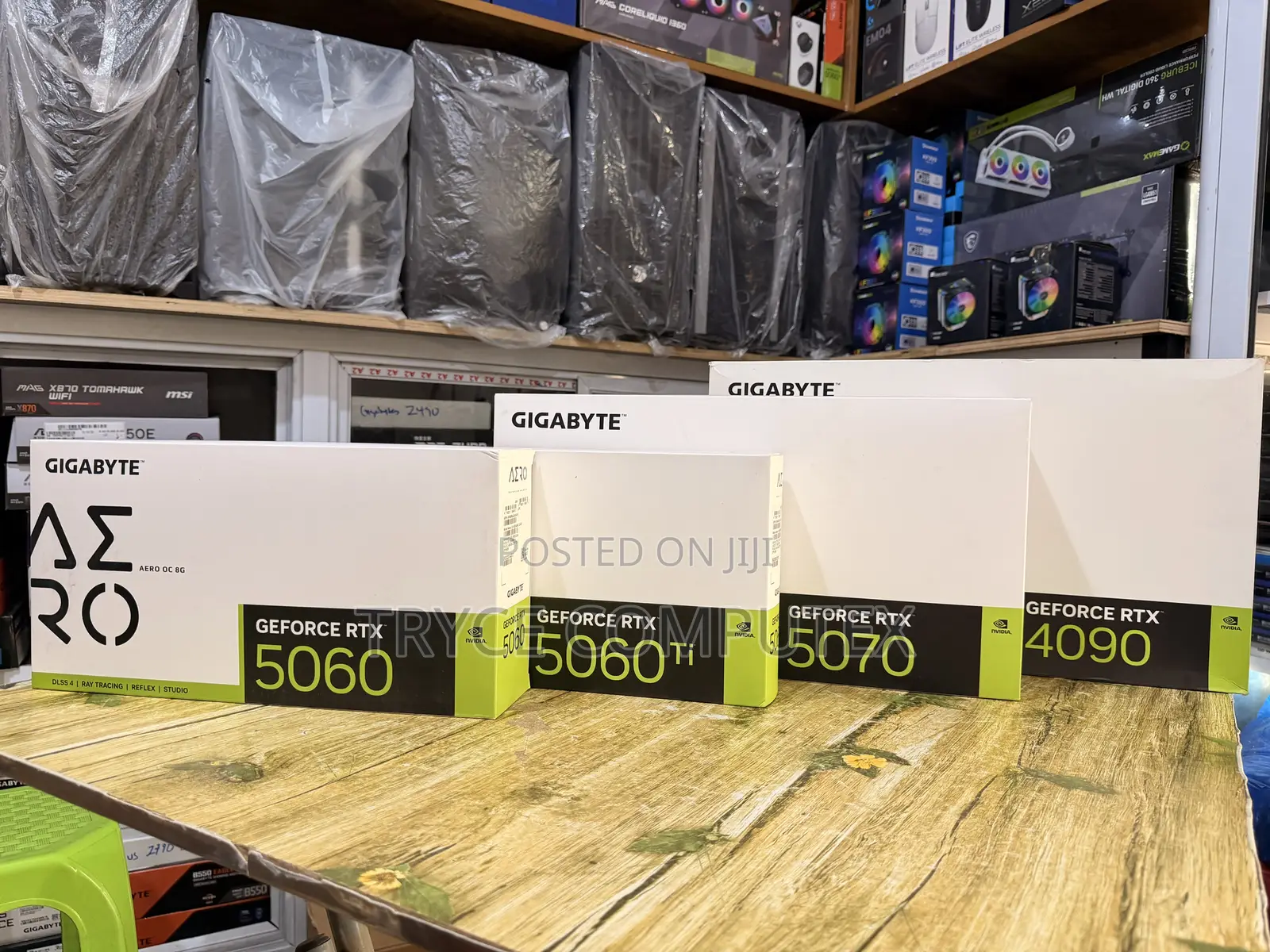 White Gigabytes RTX 50 Series Cards