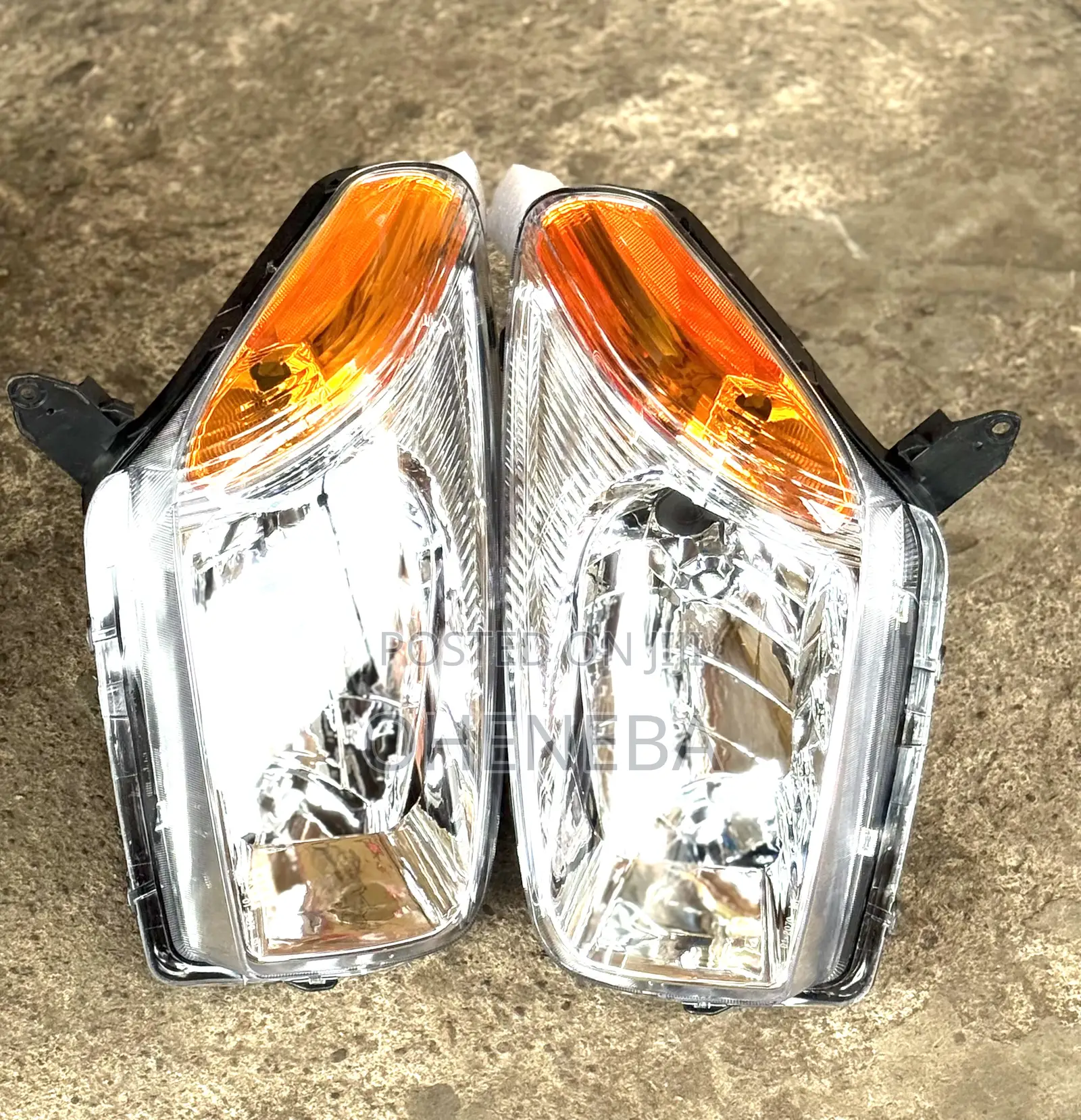 Toyota Rav 4 2002 Headlight