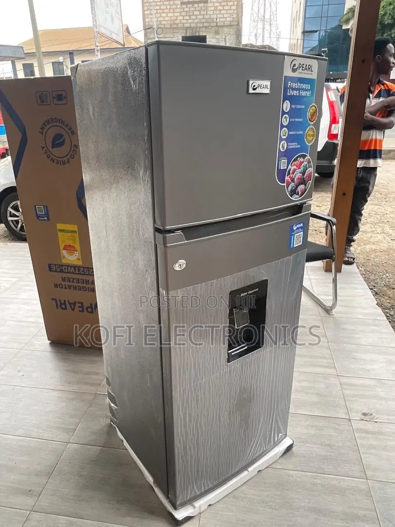 Pearl 246l Tasteful Bottom Freezer Fridge With Water Outlet