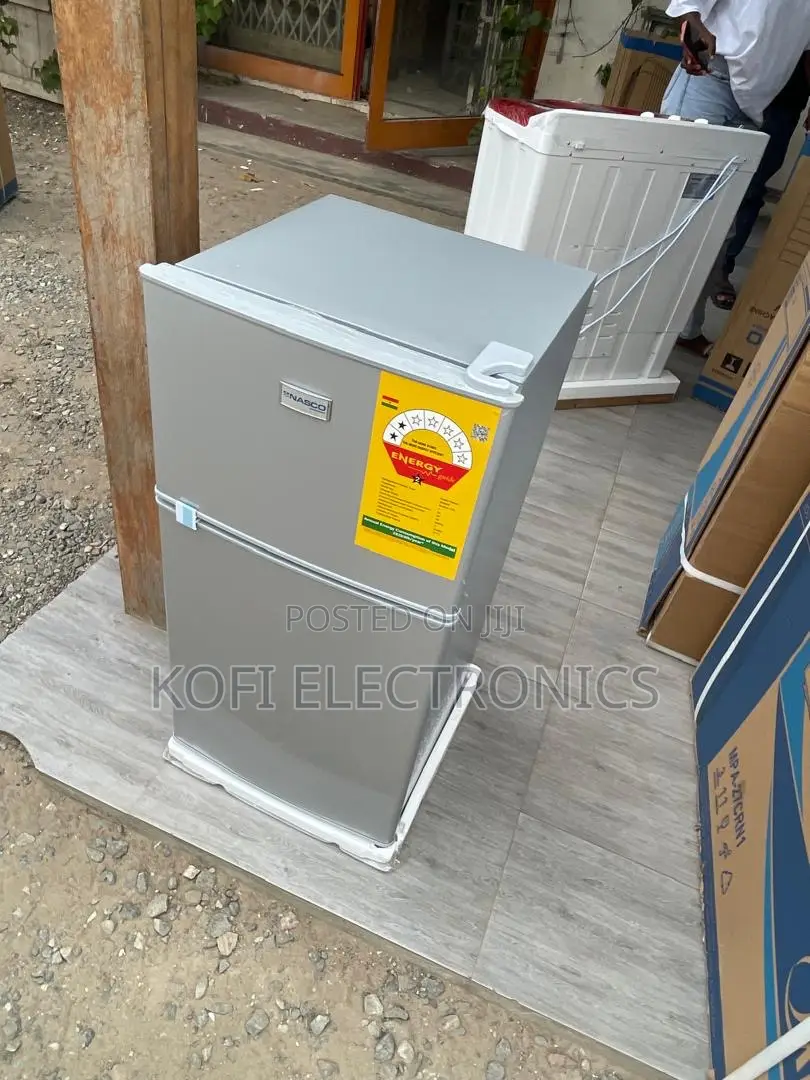 Nasco 90l Compact Refrigerator