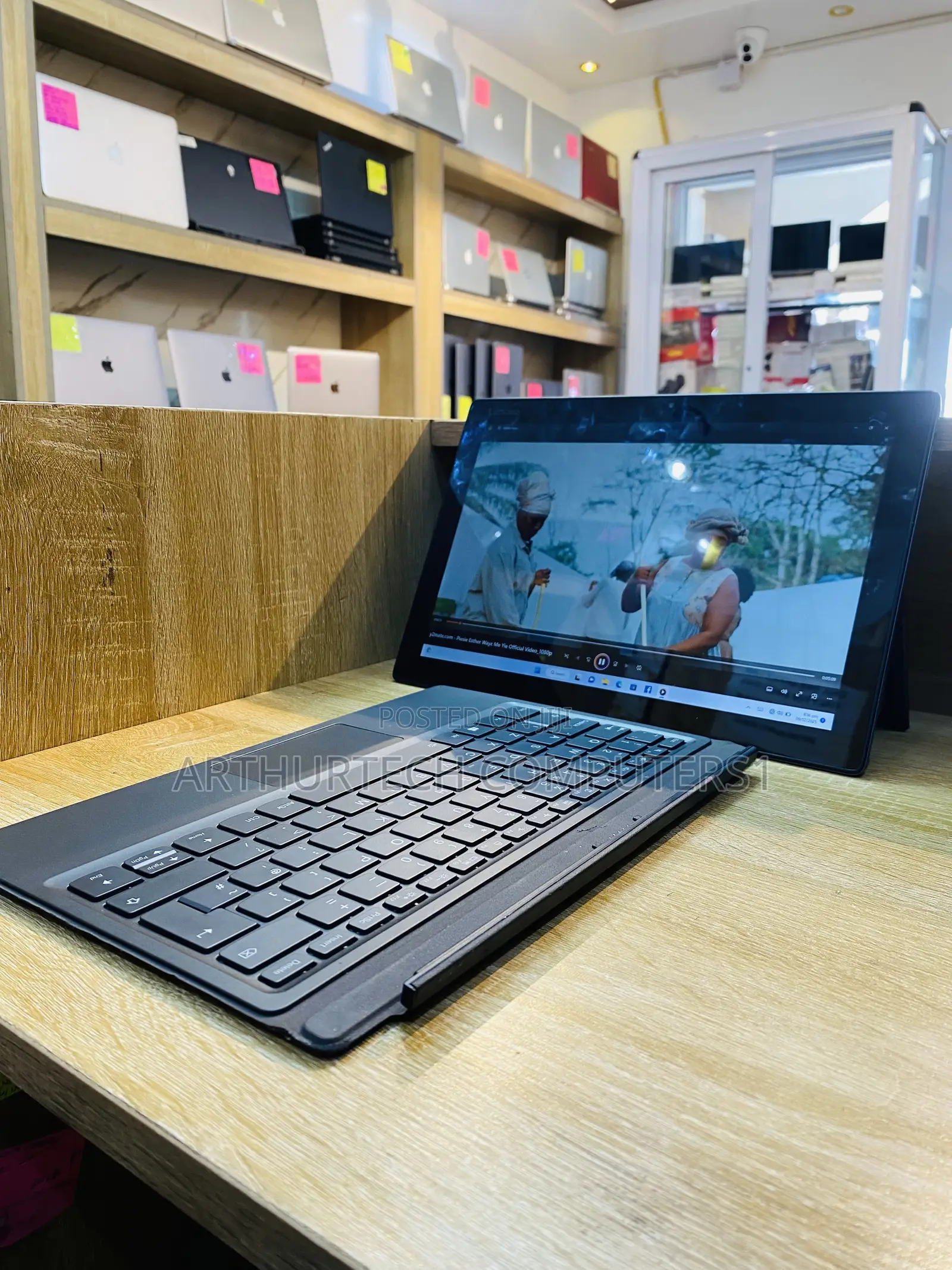 Laptop Lenovo 4GB Intel Core i3 SSD 256GB