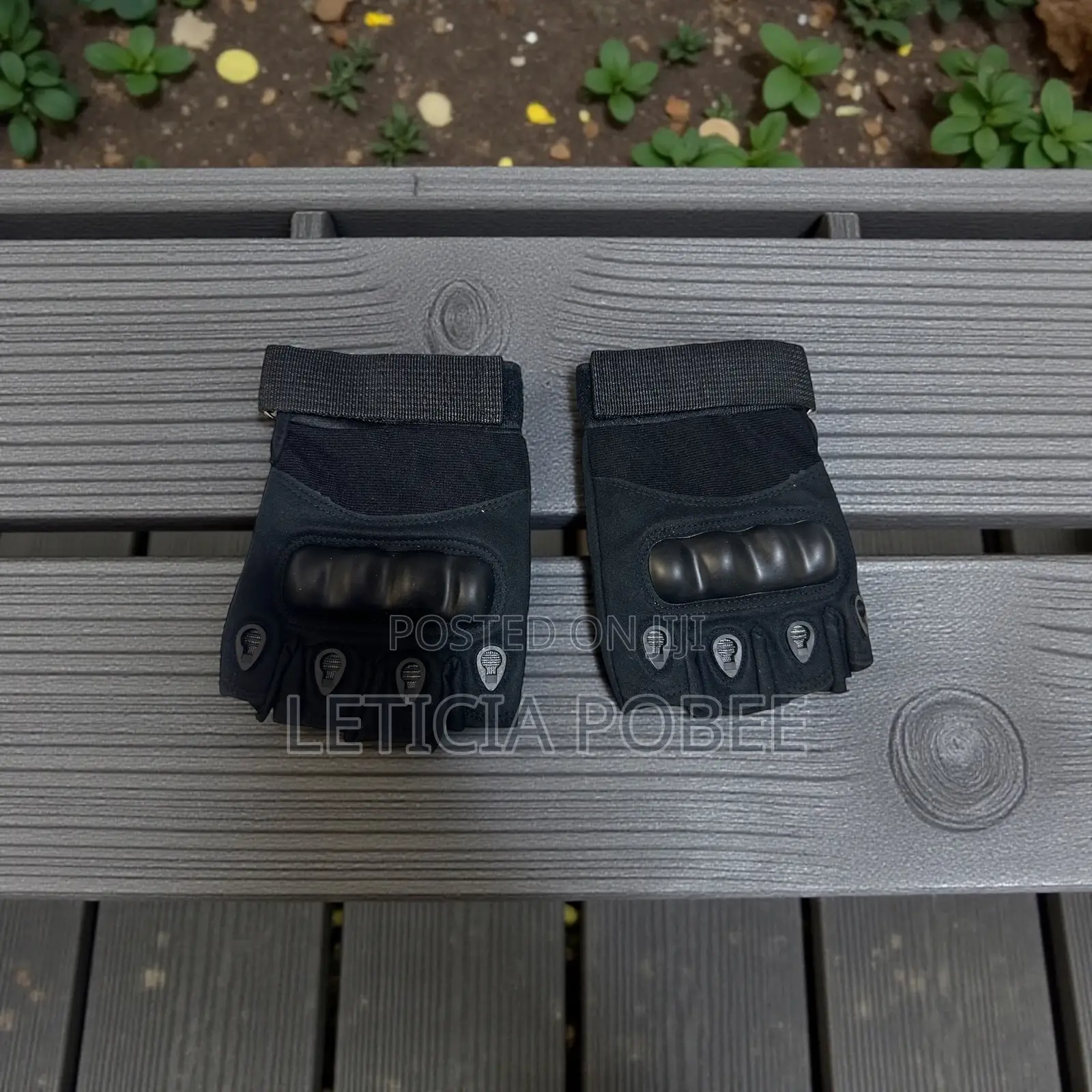 Black Tactical Half-finger Gloves With Knuckle Protection
