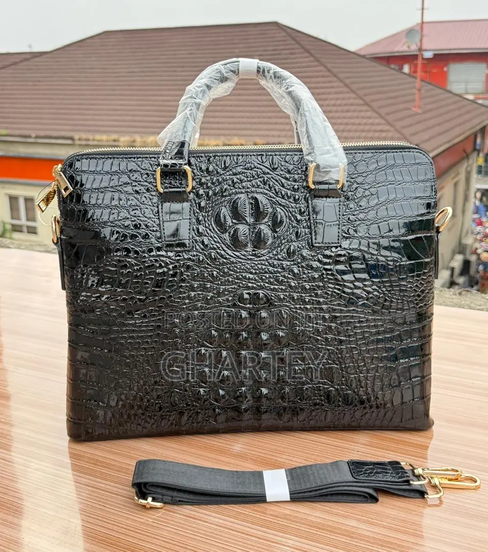 Luxury Croc-Embossed Executive Leather Briefcase for Men