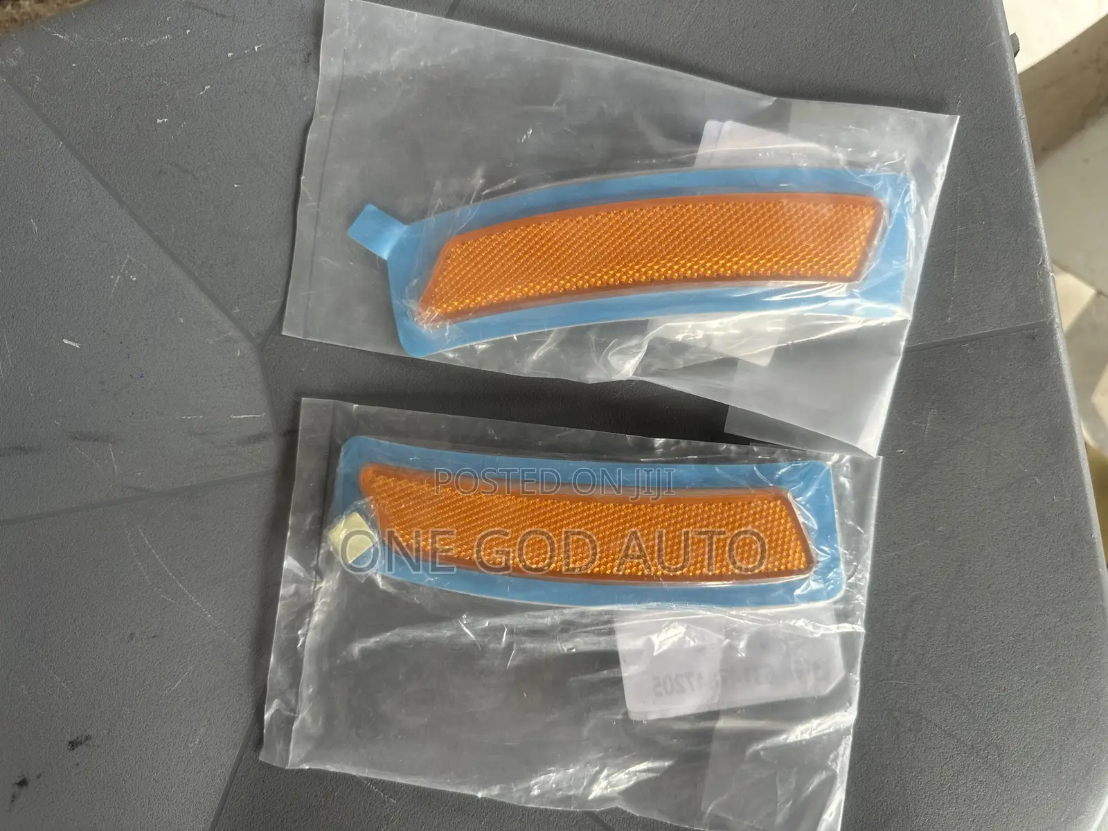 BMW F30,F36,F31,F32, Front Bumper Reflectors