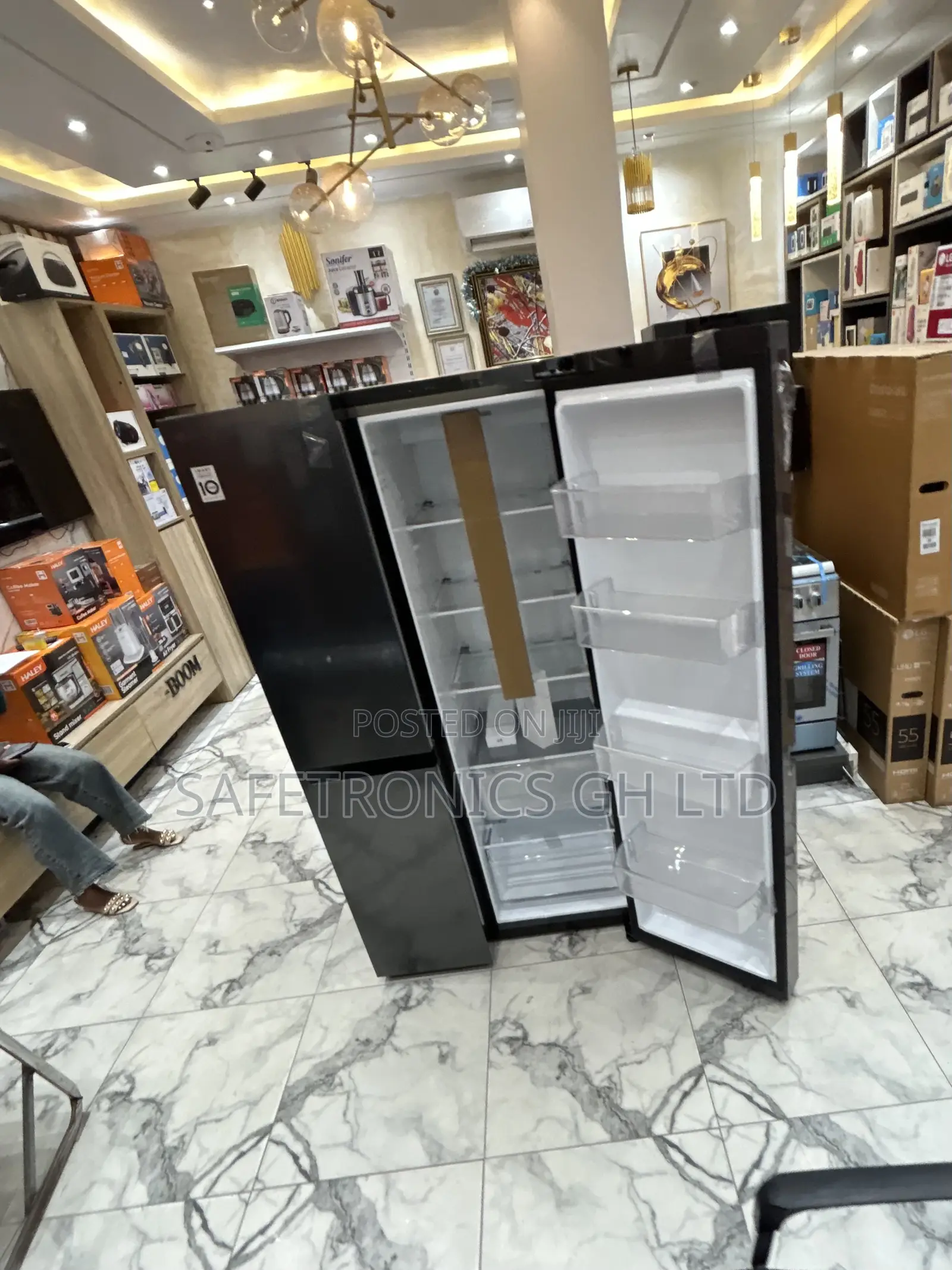 Get Affordable 674 Liters Side by Side Gc-B257kqjw Smart Fridge