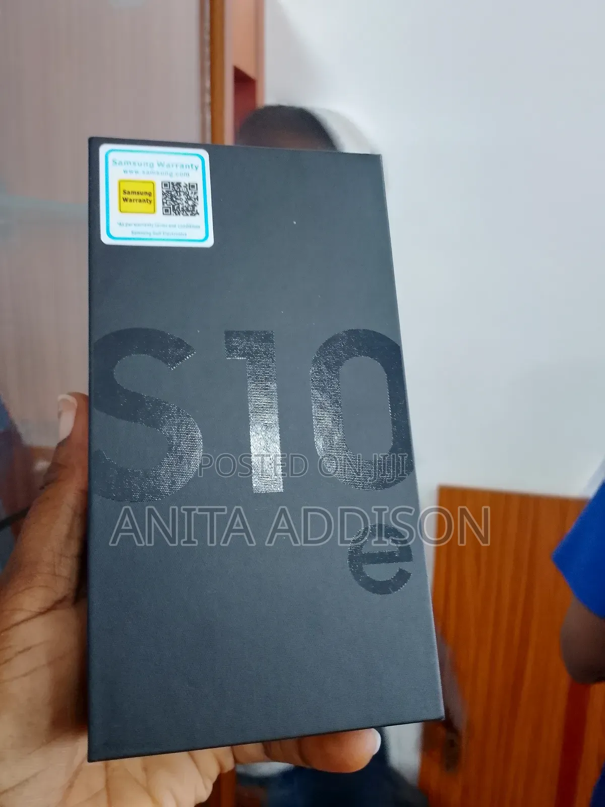 New Samsung Galaxy S10e 256 GB Black
