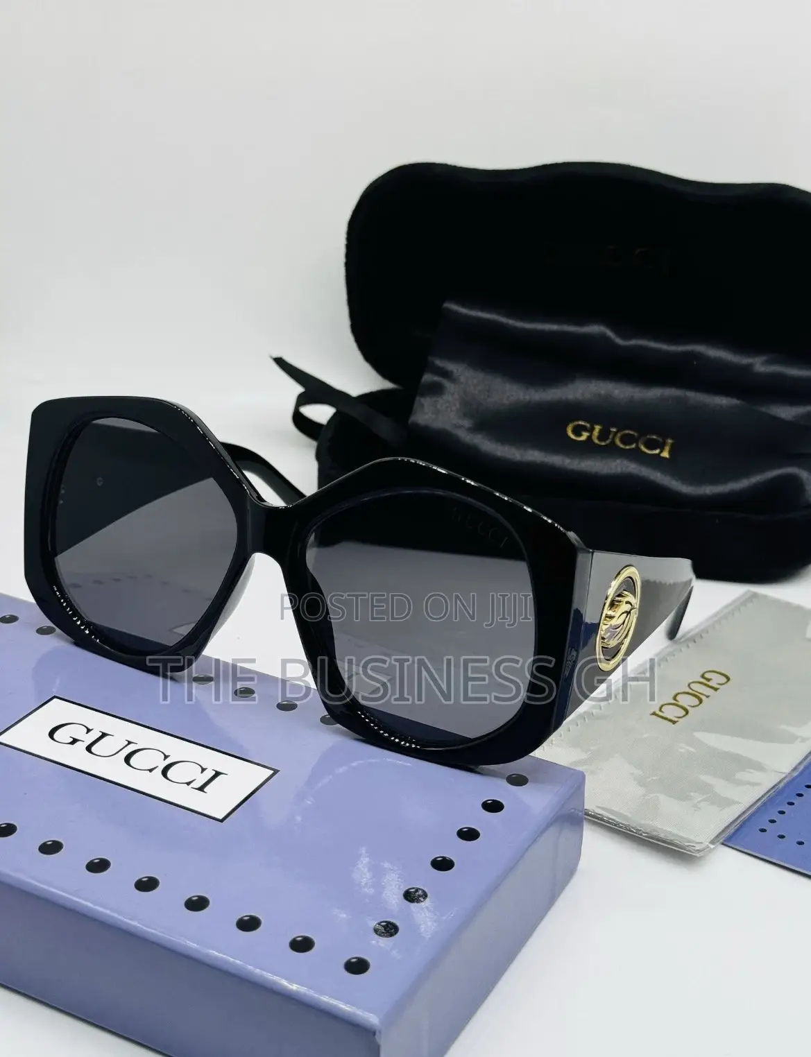 Black Sunglasses for Woman