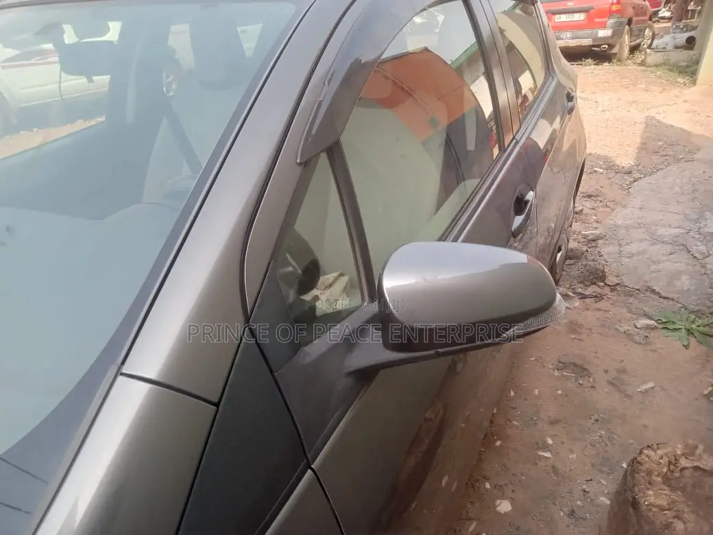 Toyota Vitz 2013 2014 2015 Side Mirror With Light Power Fold One Side