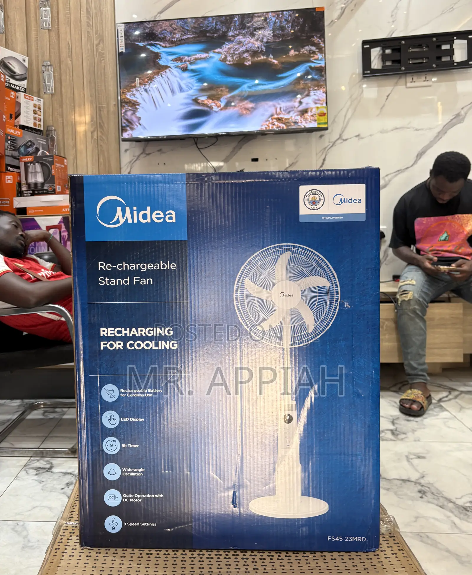 Quality Yet Affordable Midea Rechargeable Standing Fan 