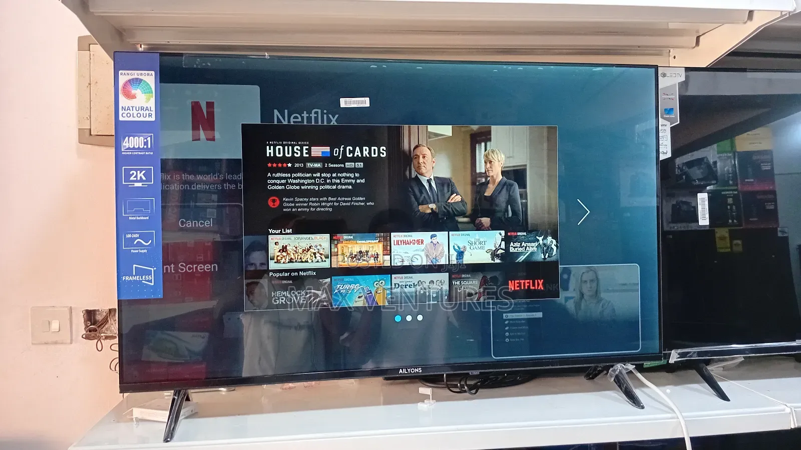 Ailyons 43" Smart Tv – Brand New Unit