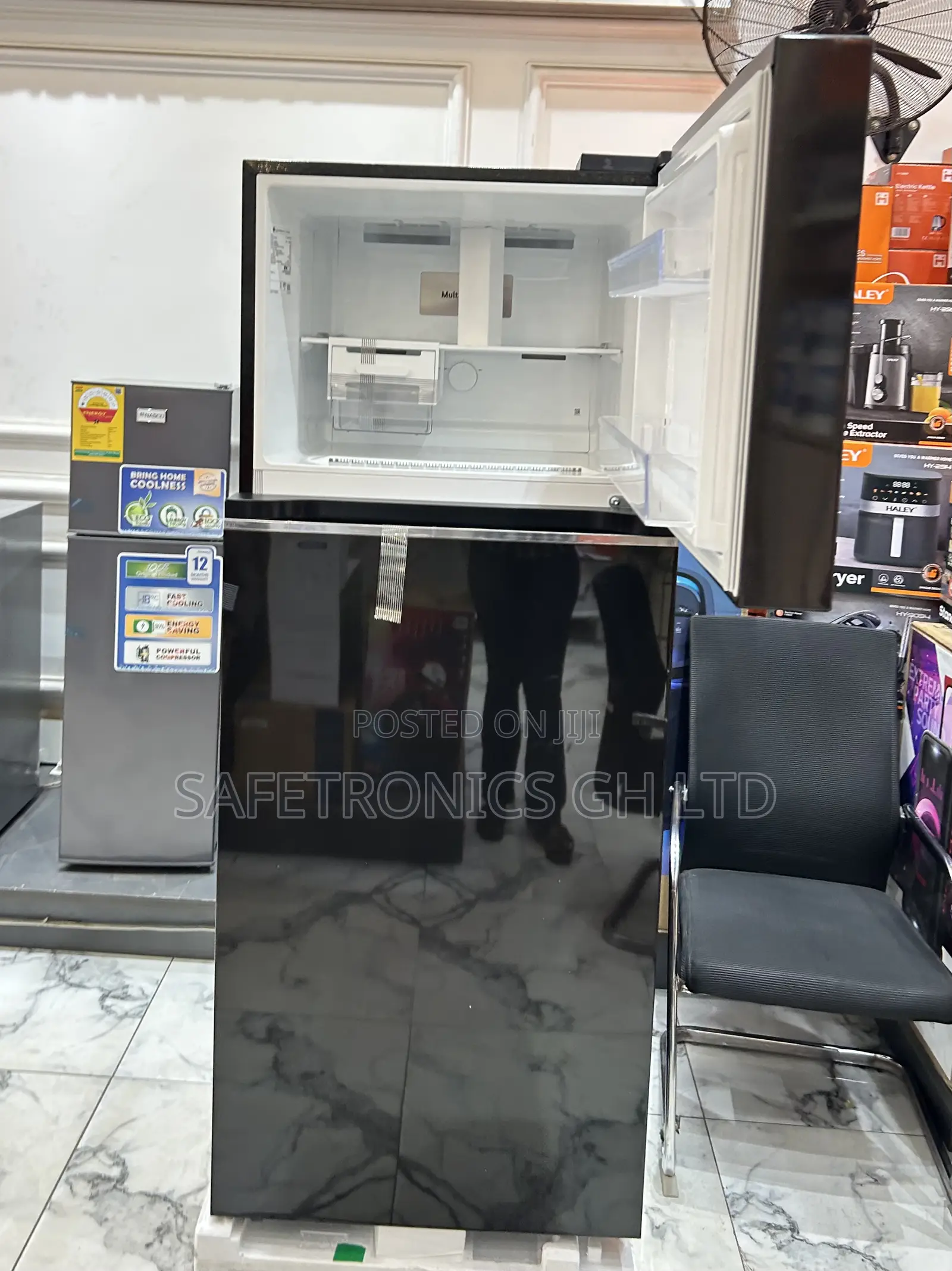Energy Efficiency Black Lg Electric Top Mount Mirror Doubledoor