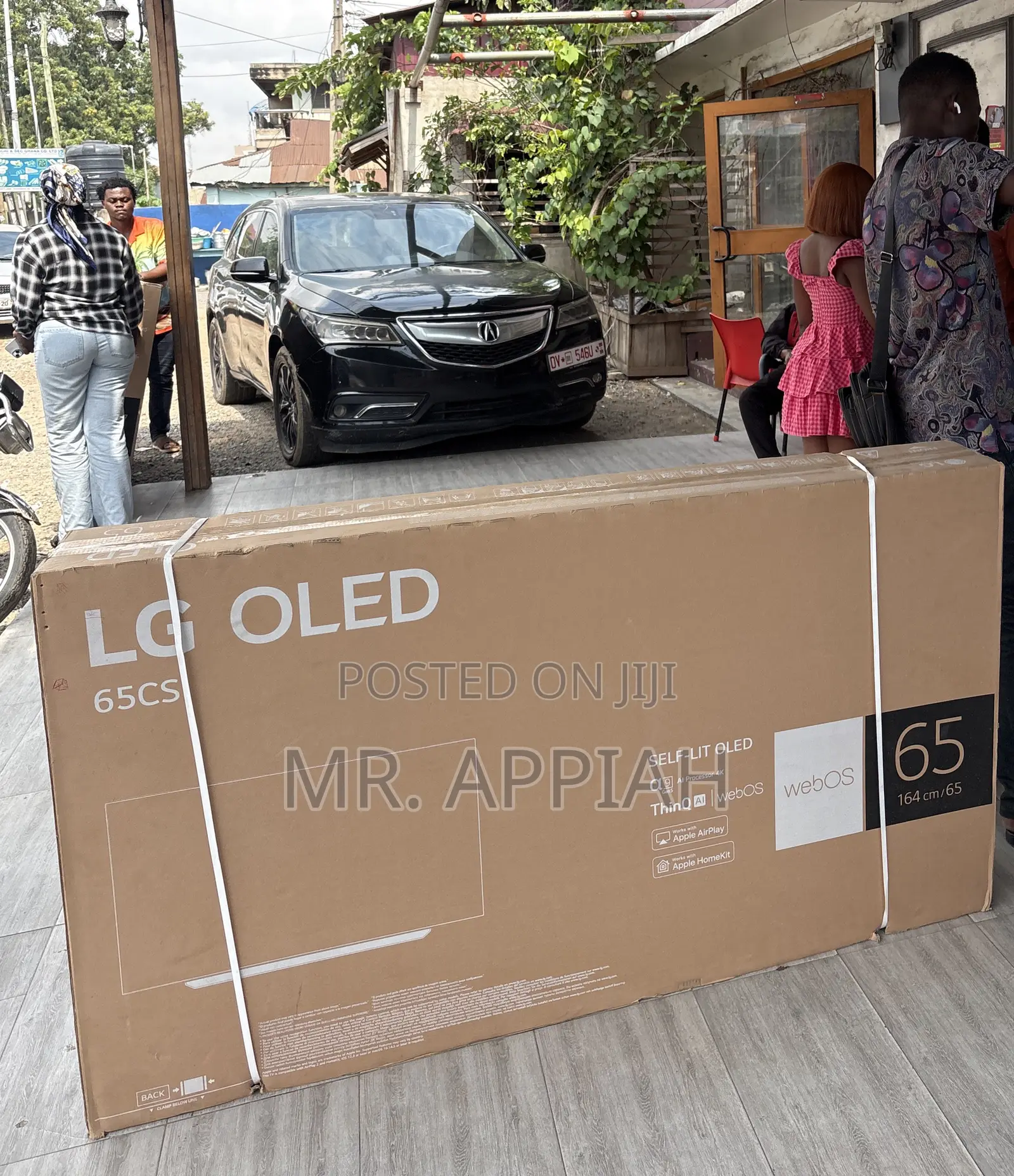 Get Lovely Lg Smart Television(Black)2025 Model 