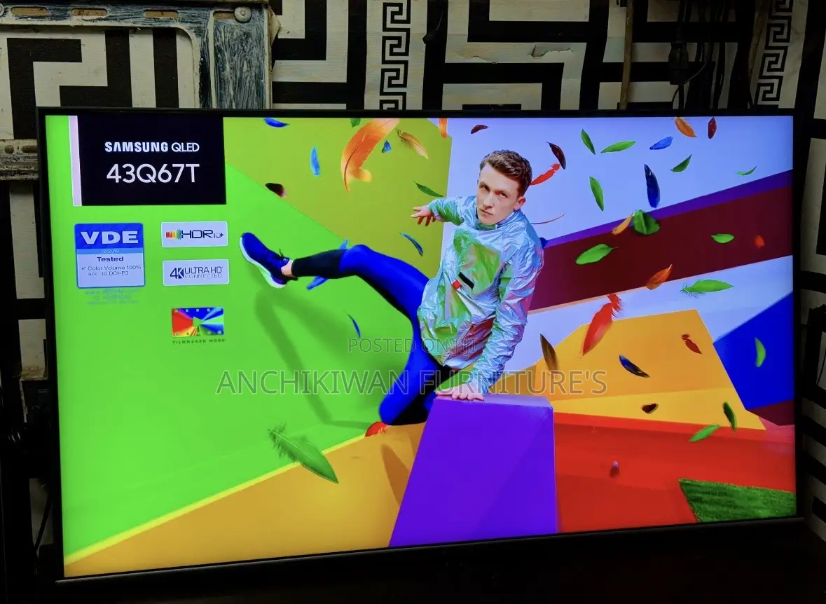 Qled Samsung 43 Inches Smart BluetoothNetflixSatellite Tv