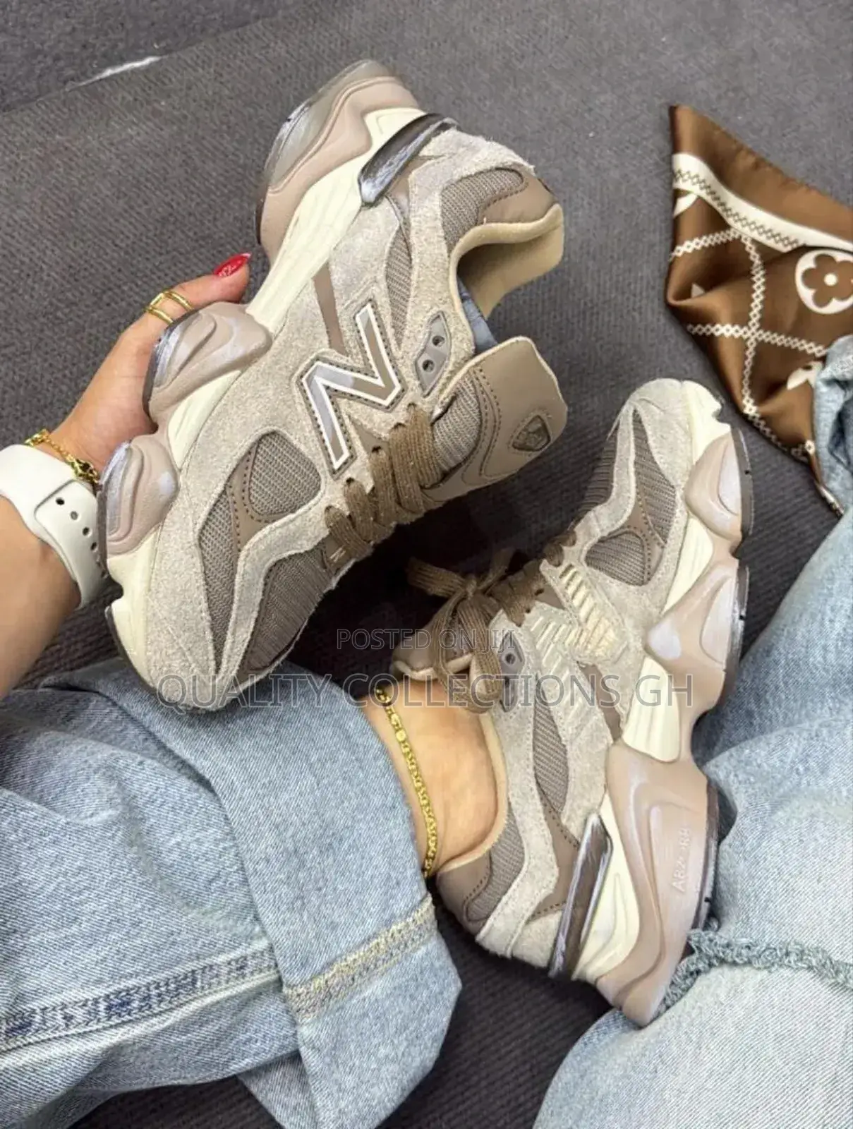 New Balance 9050 Light Brown