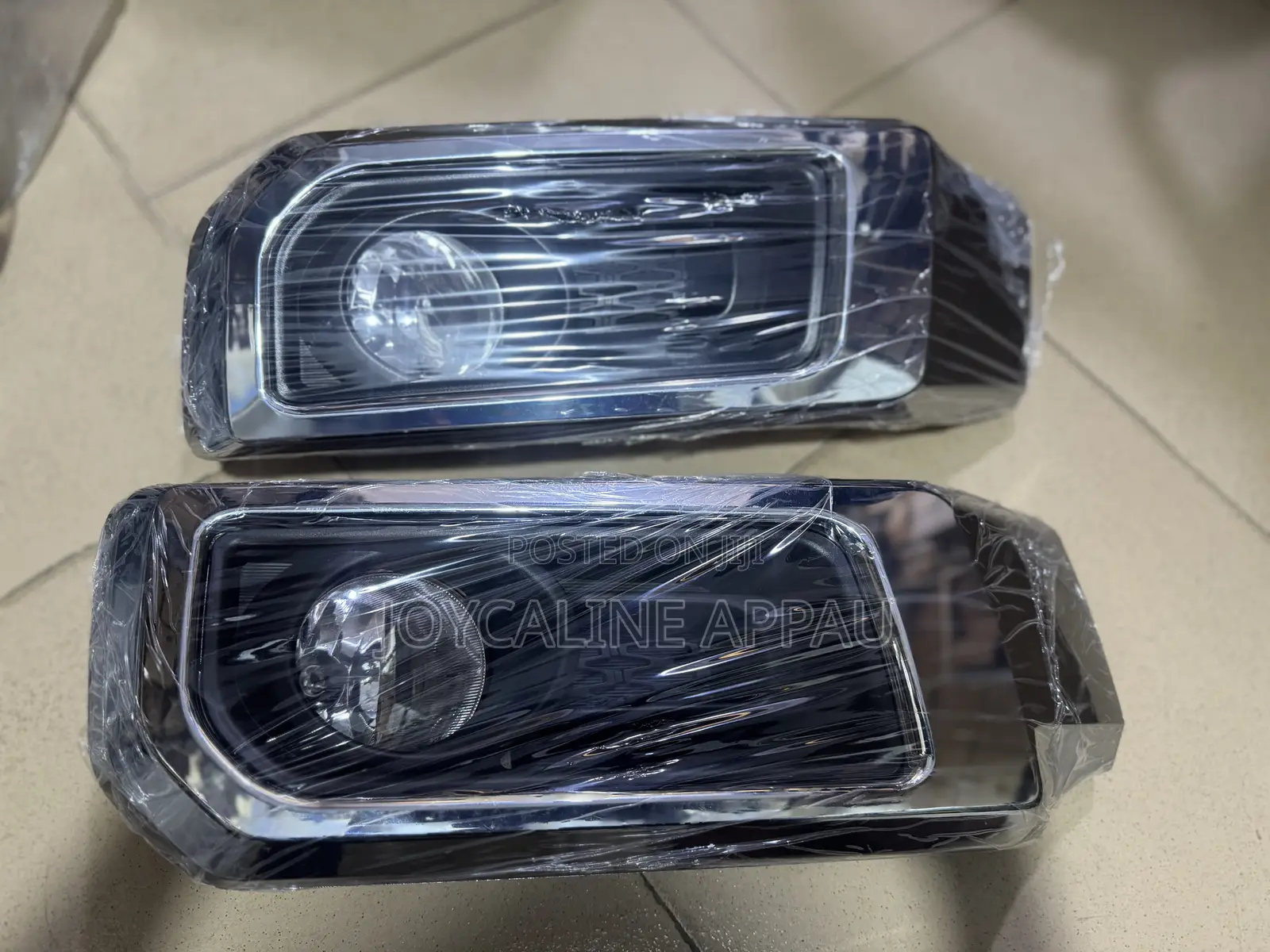 Toyota 4-Runner 2016 to 2020 Fog Light and Cover With Bulb