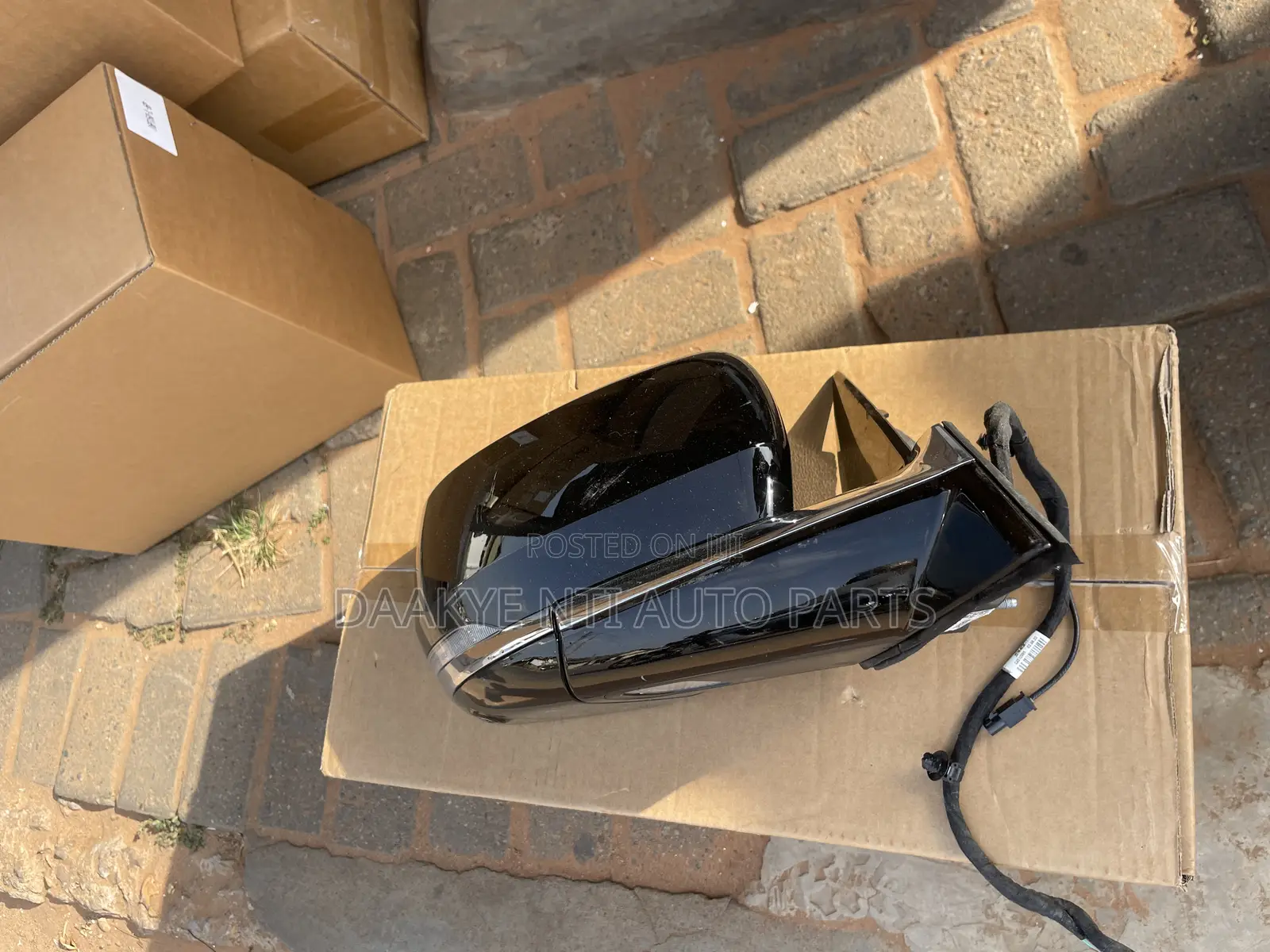 Jeep Cherokee 2024-2025 Side Mirror