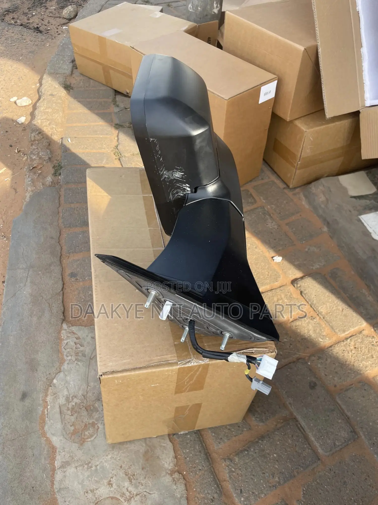 Toyota Tundra 2022-2023-2024-2025 Side Mirror Towing ( Bar Type )