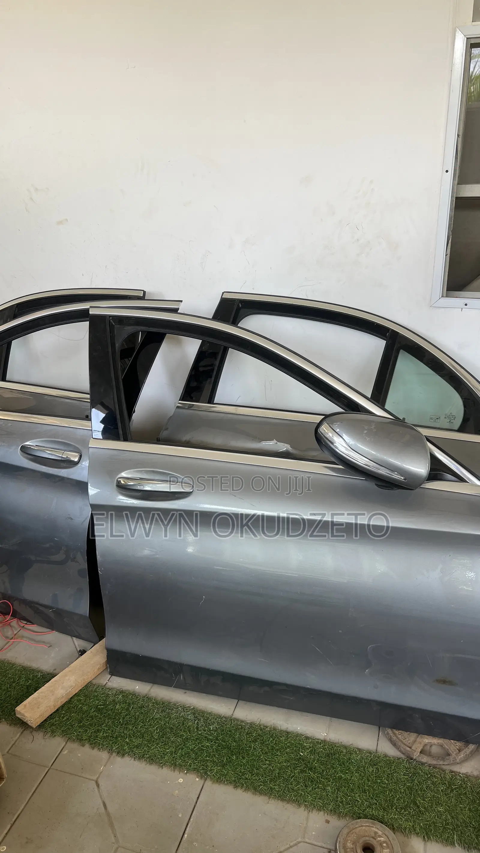 2015-2018 Mercedes C300 Doors