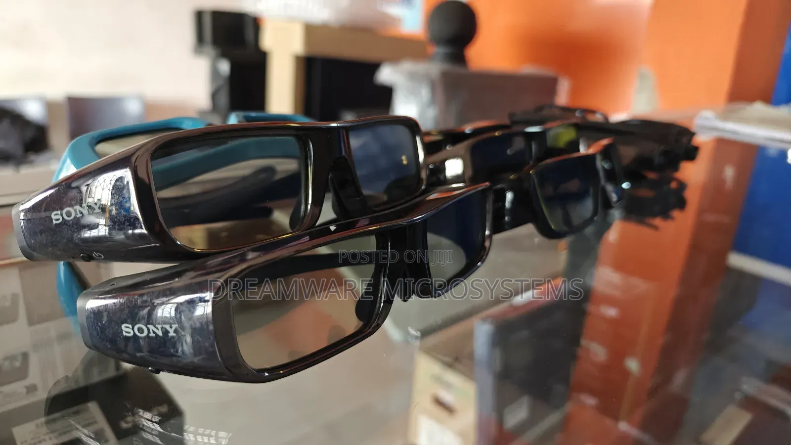 Active Sony and Passive 3d Glasses for 3d Tv