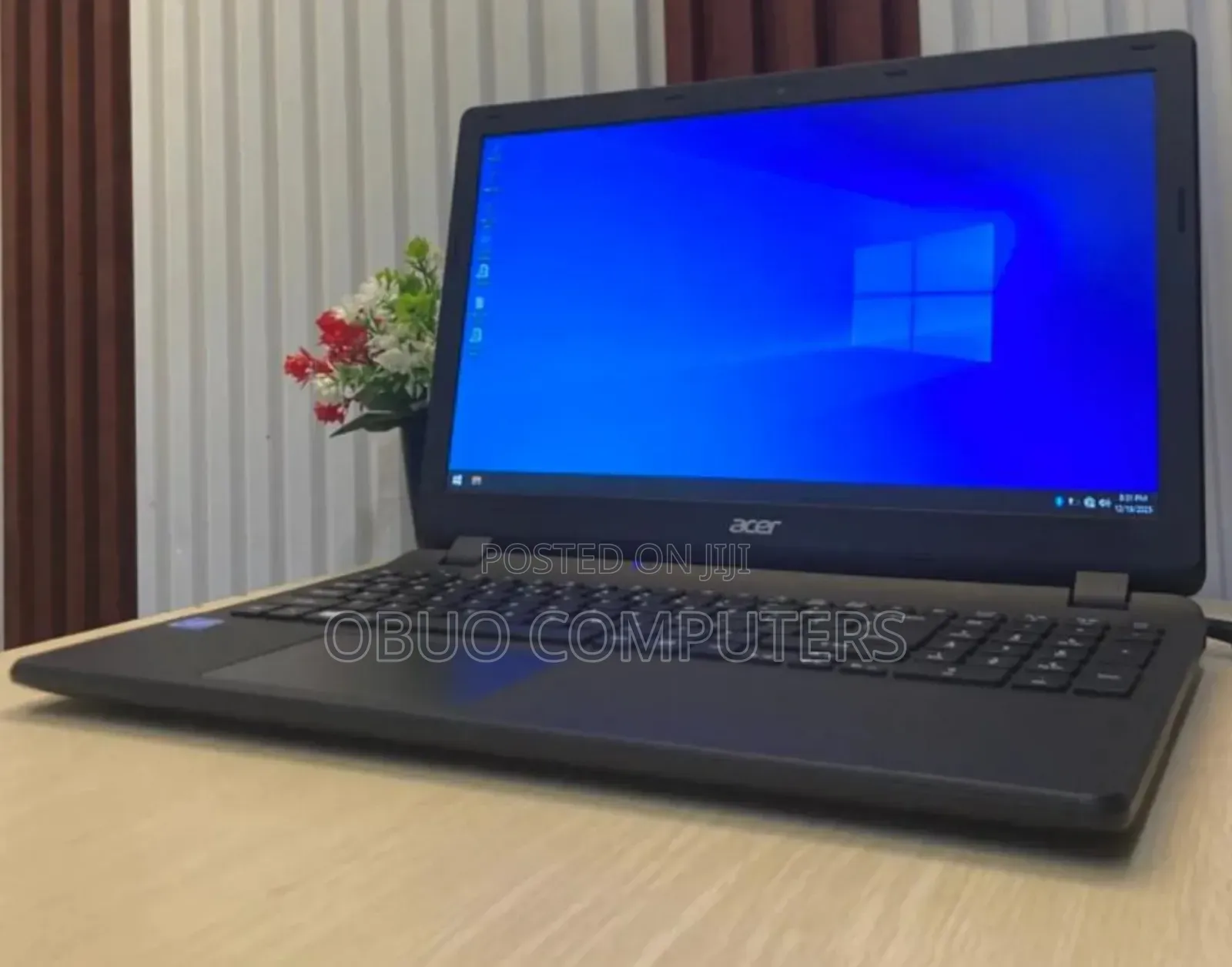 Laptop Acer 4GB Intel HDD+SSD 500GB
