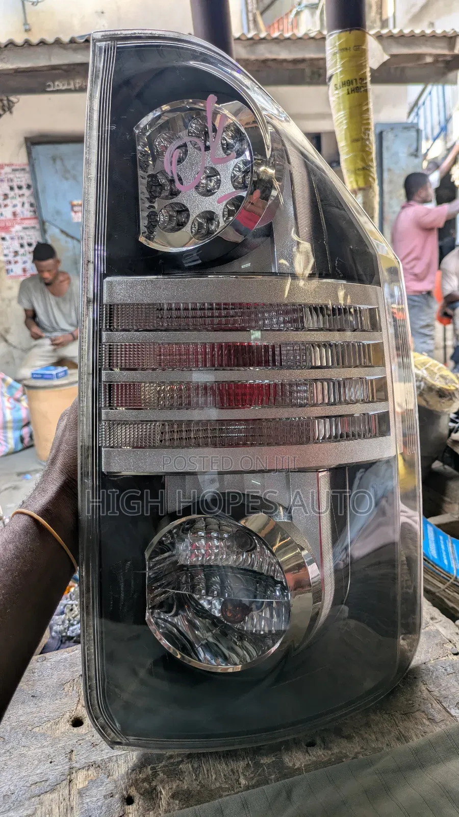 Toyota Voxy Taillight