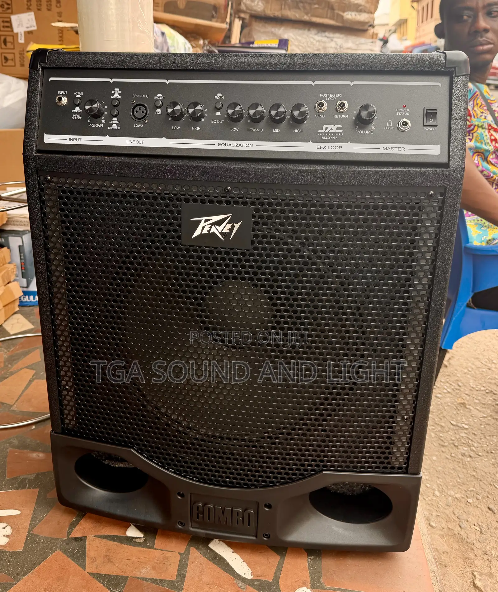 Jac Max115 Bass Guitar Combo