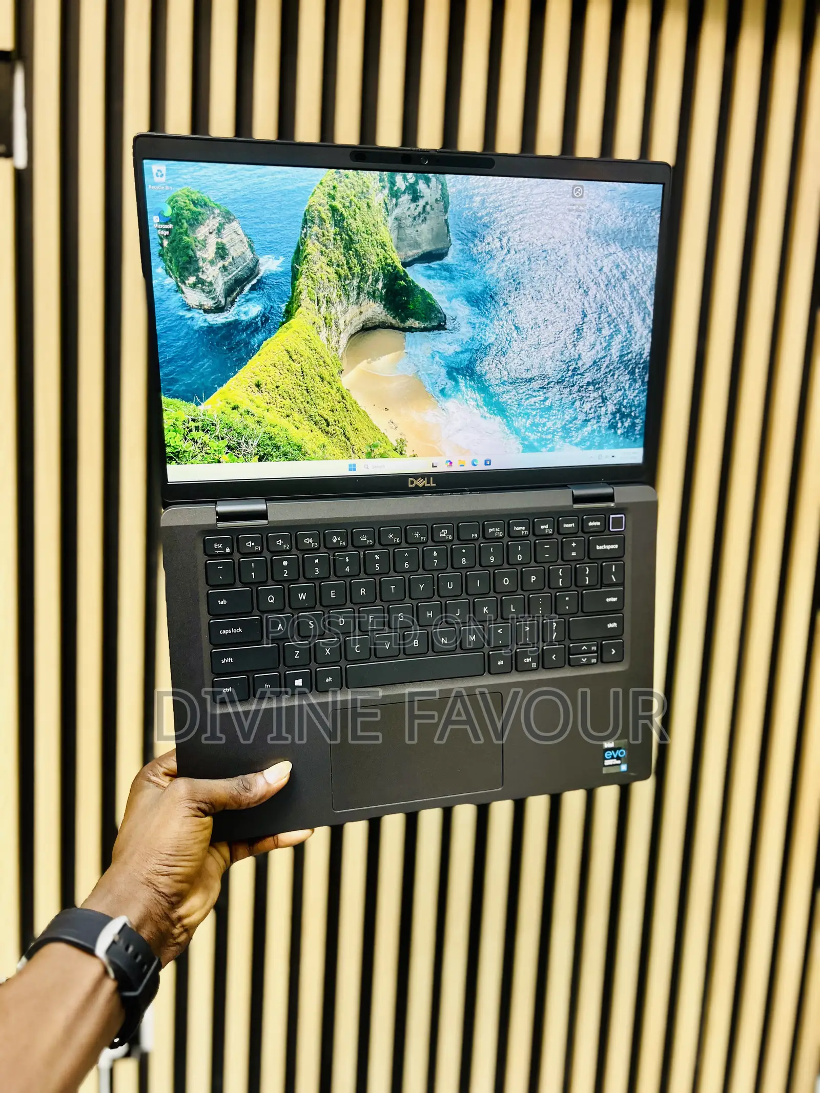 Laptop Dell Latitude 7420 16GB Intel Core i5 SSD 256GB