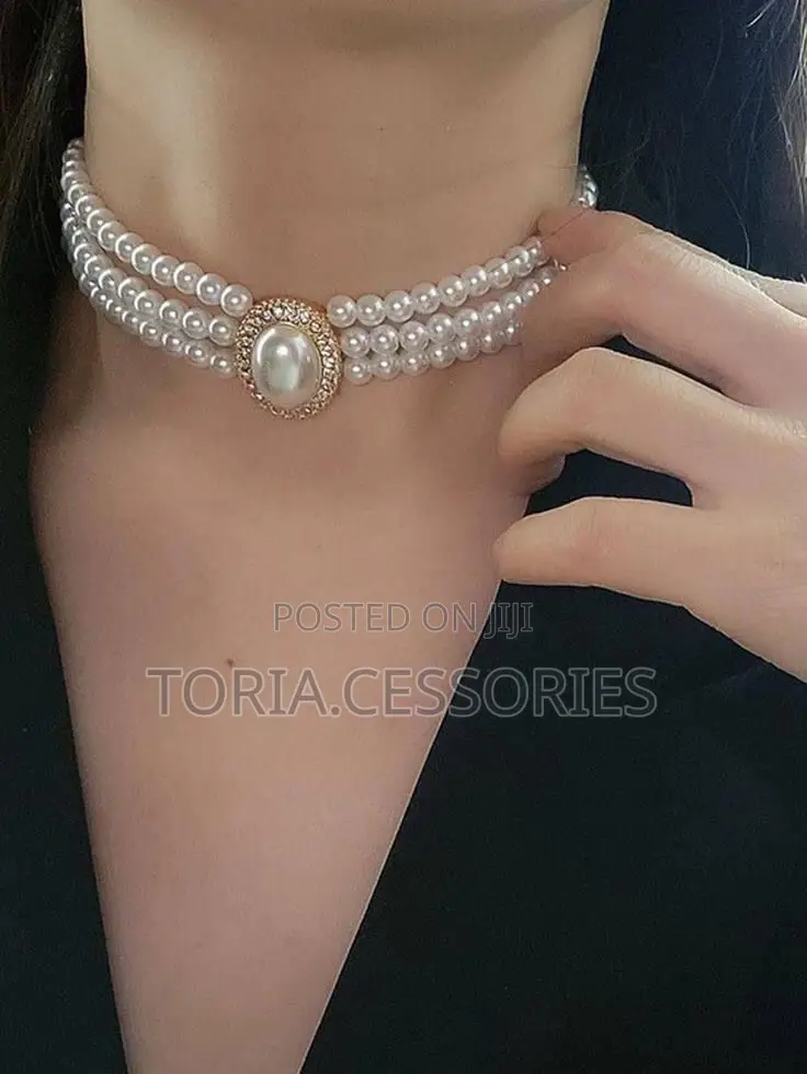 Pearls Necklace