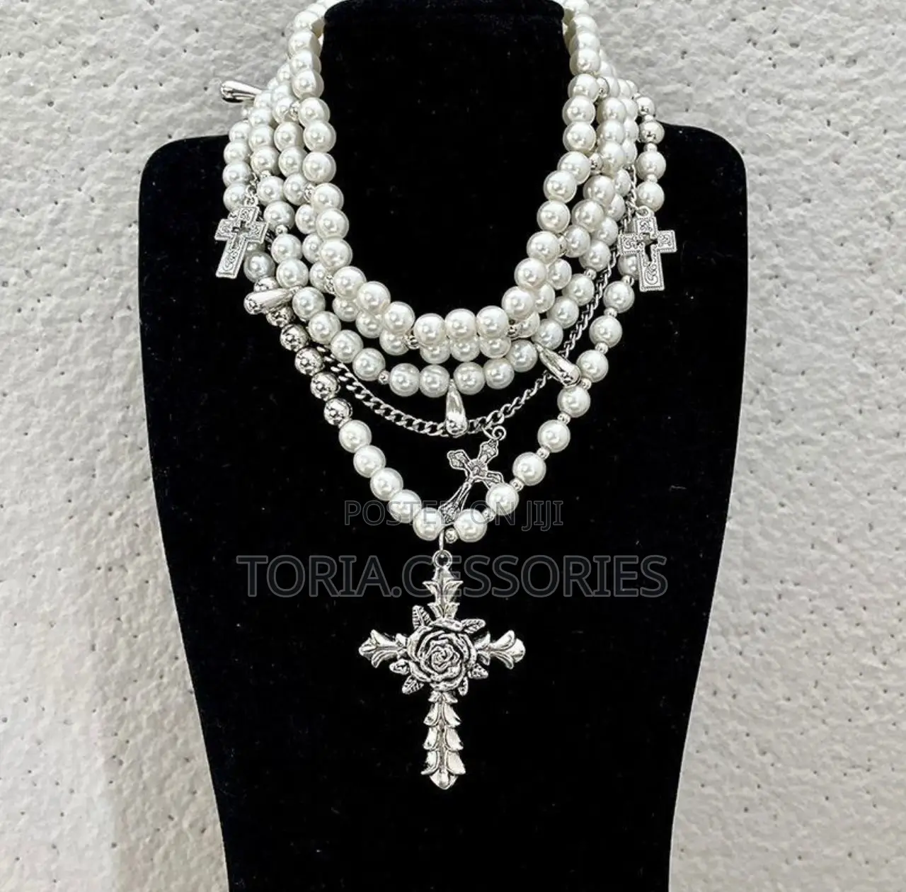 Pearls Necklace