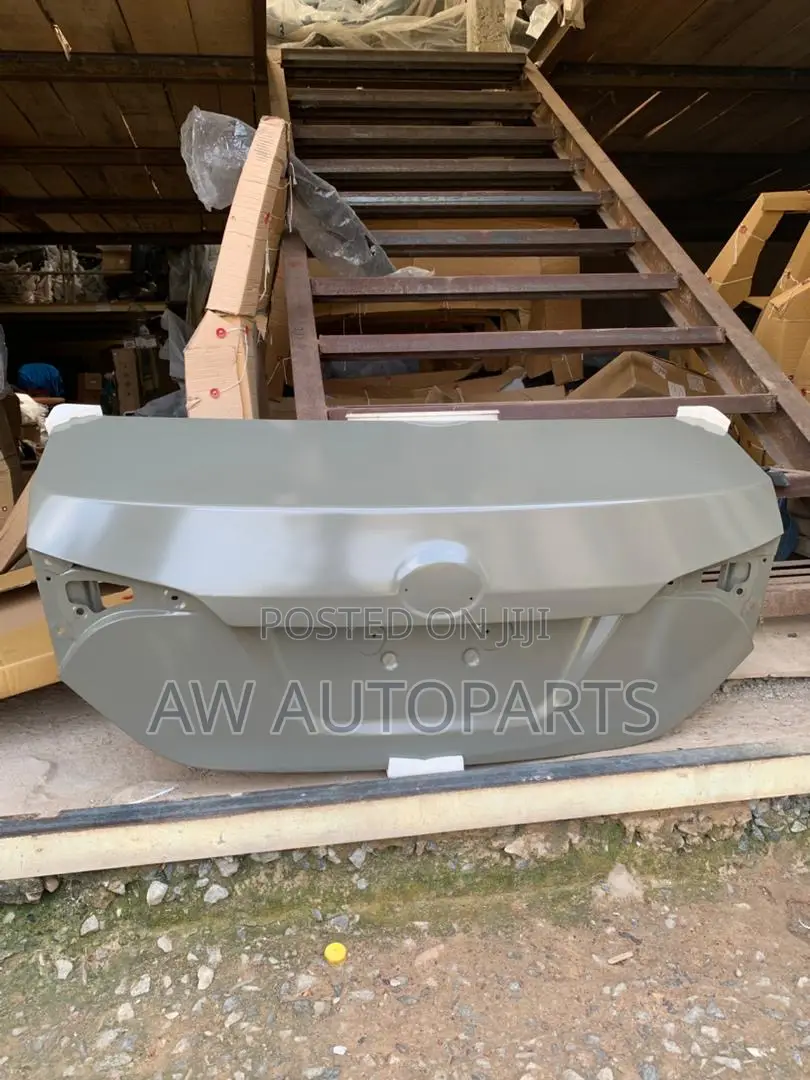 Toyota Corolla 2014-2019 Trunk \Boot