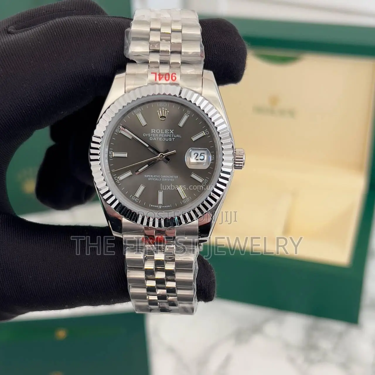 Rolex Datejust 41 Silver-Grey Wristwatch