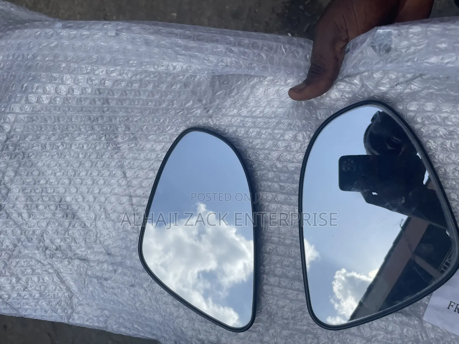 Toyota Vitz 2012 Mirror Glass