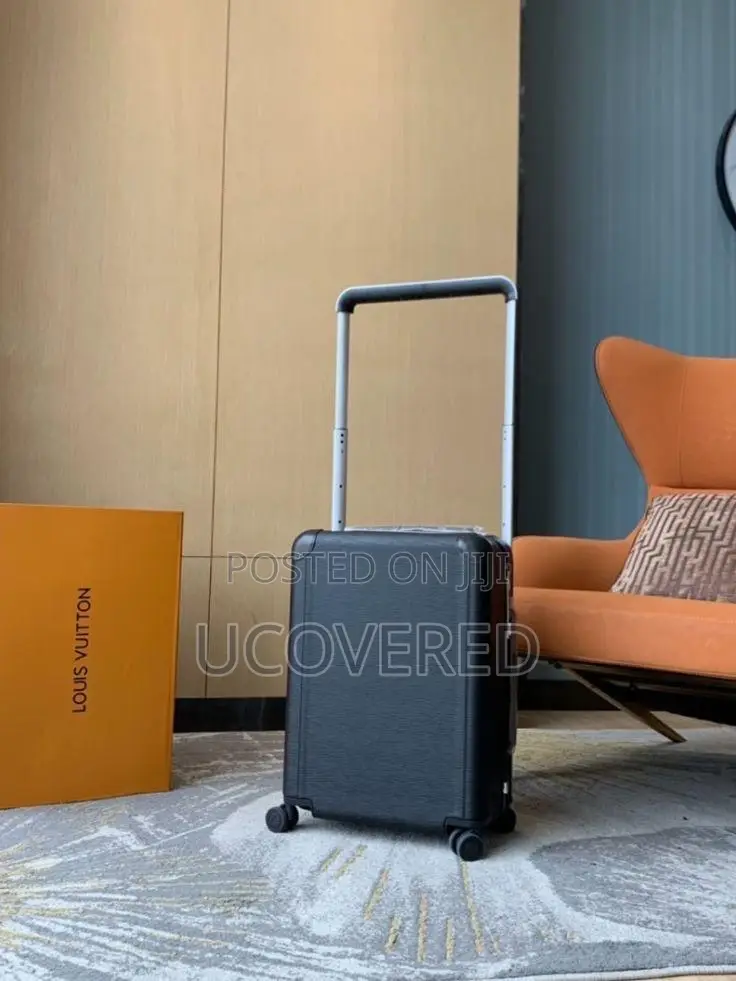 Travel With Luxury Suitcases