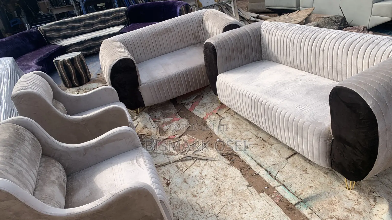 Royal Comfort Sofa Set