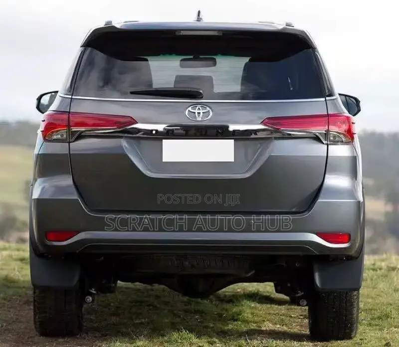 Toyota Fortuner 15/21/ Tailgate Boot Light Available