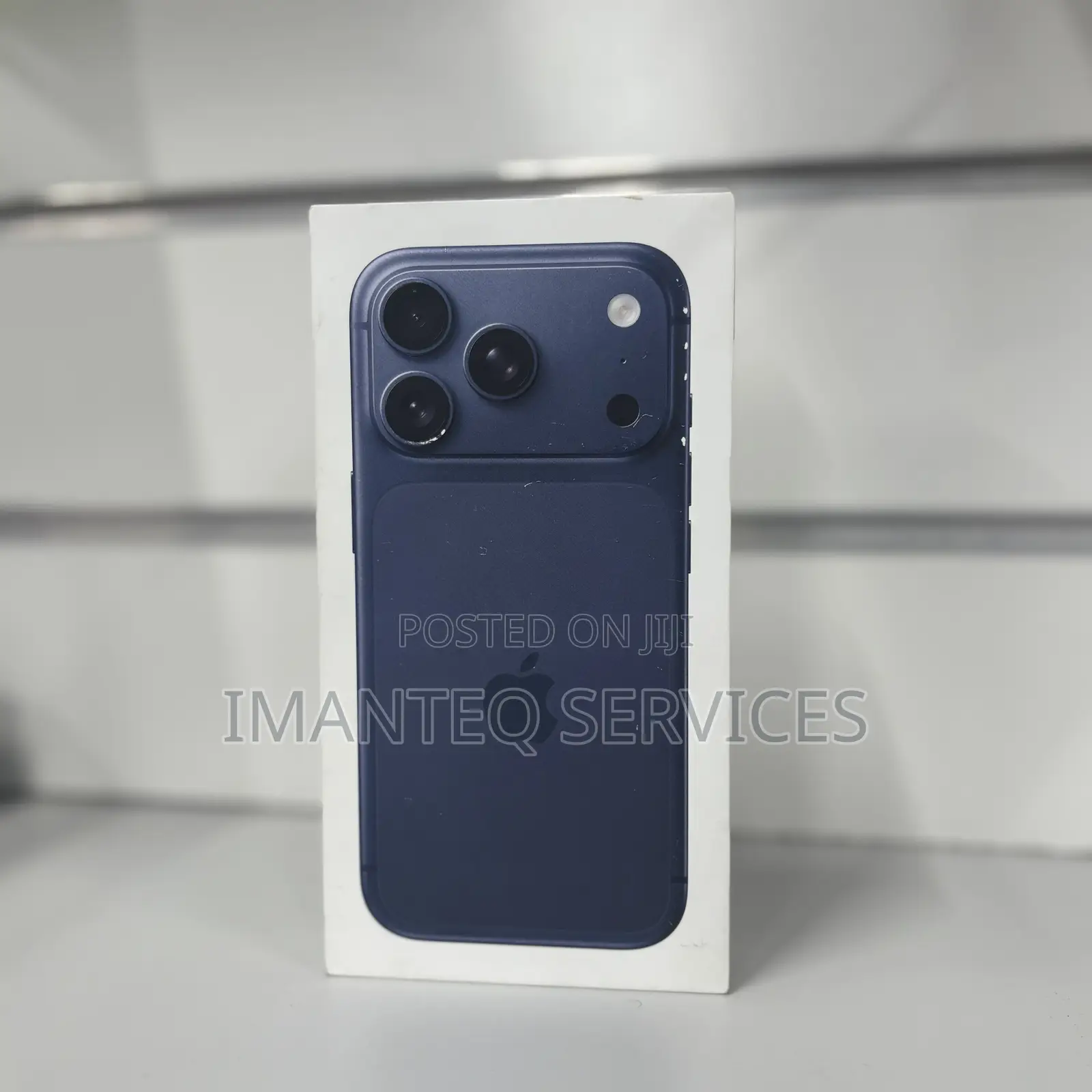 New Apple iPhone 17 Pro 256 GB Blue